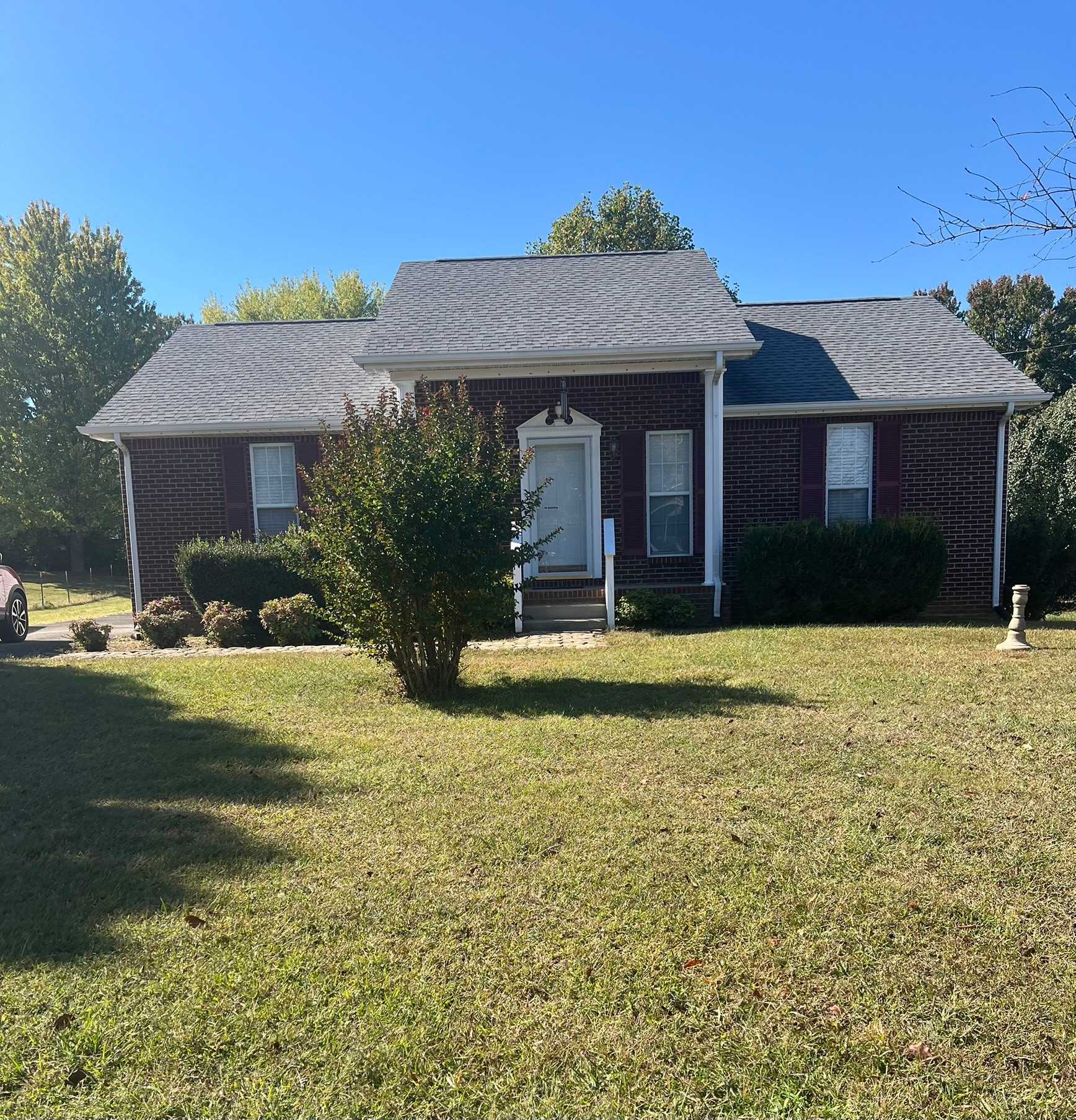2615 Queen Anne Ct Springfield Tennessee United States, for Sale, residential, Adam Hanes, LPT Realty