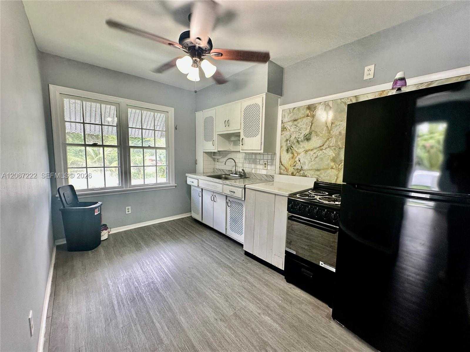 1260 NE 115th St  APT 4 Miami Florida United States, for Rent, residential, Sandra Benkahla, The 305 Agency