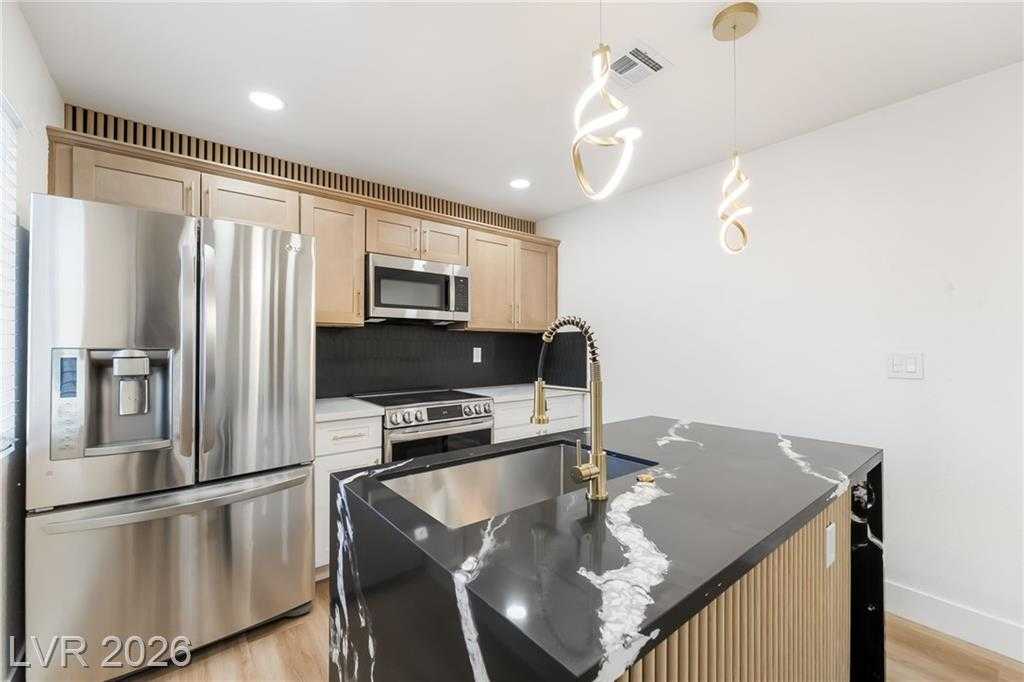 5332 River Glen Drive APT 400 Las Vegas Nevada United States, for Sale, residential,  , Realty 220