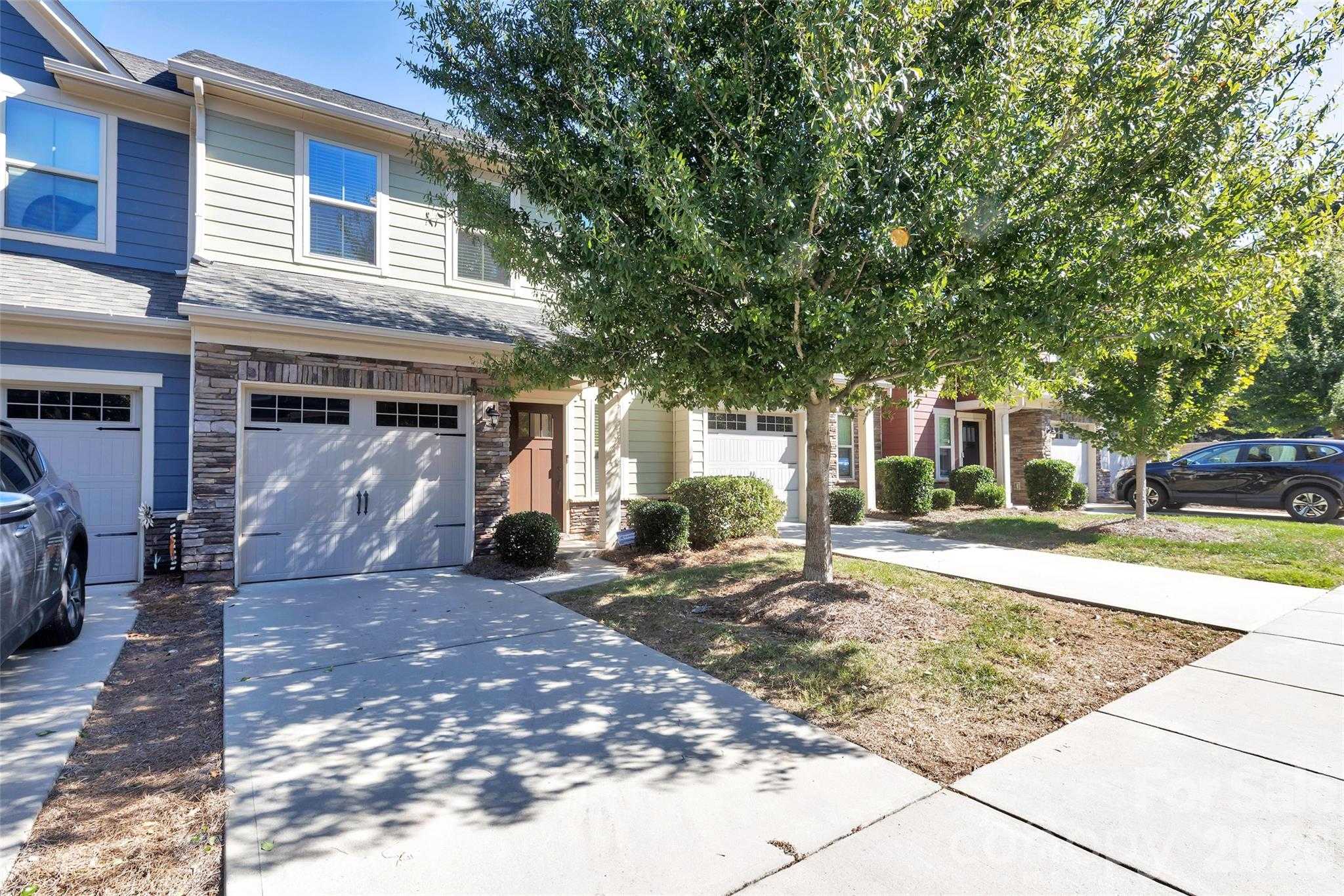 315 Pond Place Lane Matthews North Carolina United States, for Sale, residential, William (Will) Owens , South Charlotte Properties