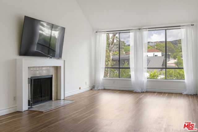 1900 Vine Street APT 403 Los Angeles California United States, for Sale, residential,  , InCom Real Estate - New Office