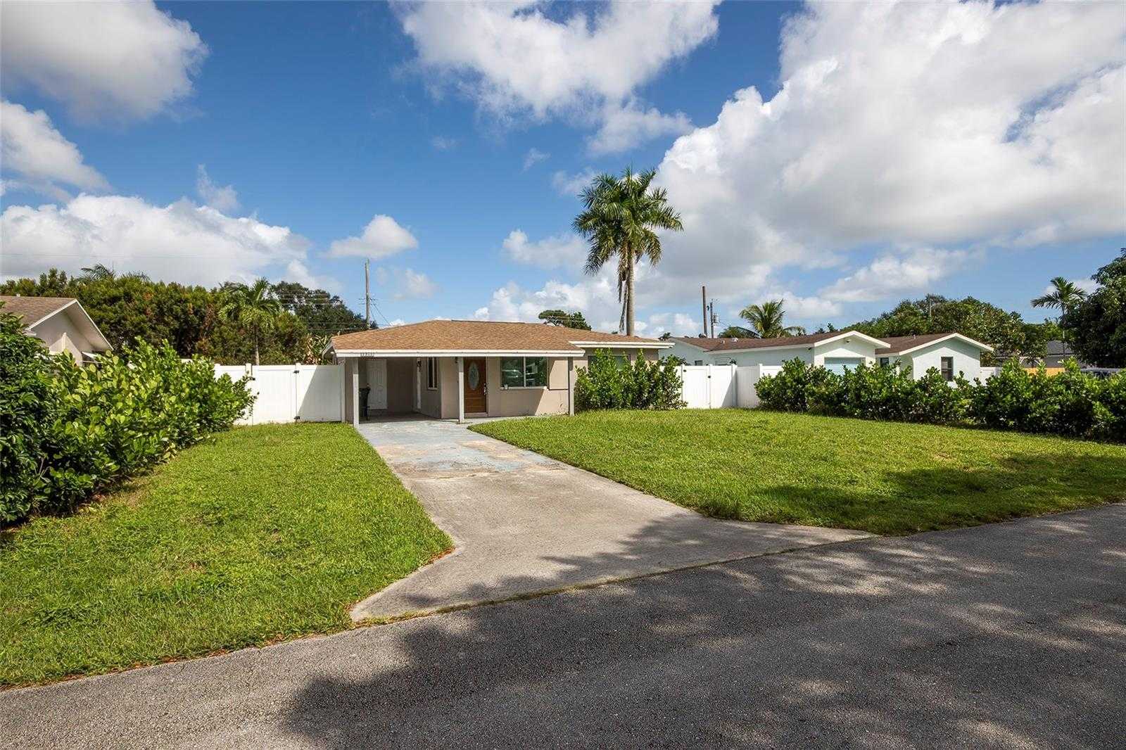 5305 CLEVELAND ROAD Delray Beach Florida United States, for Sale, residential, Arlene   Toolsie  , Re/Max Direct