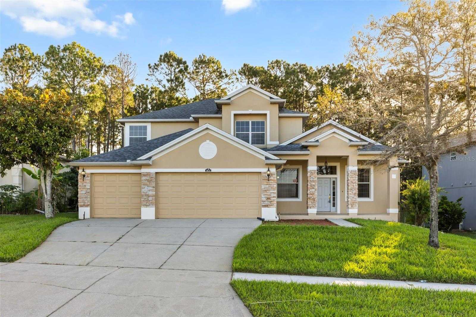 1832 NATURE COVE LANE Clermont Florida United States, for Sale, residential, Zaira Mejia, Spaces & Styles Group