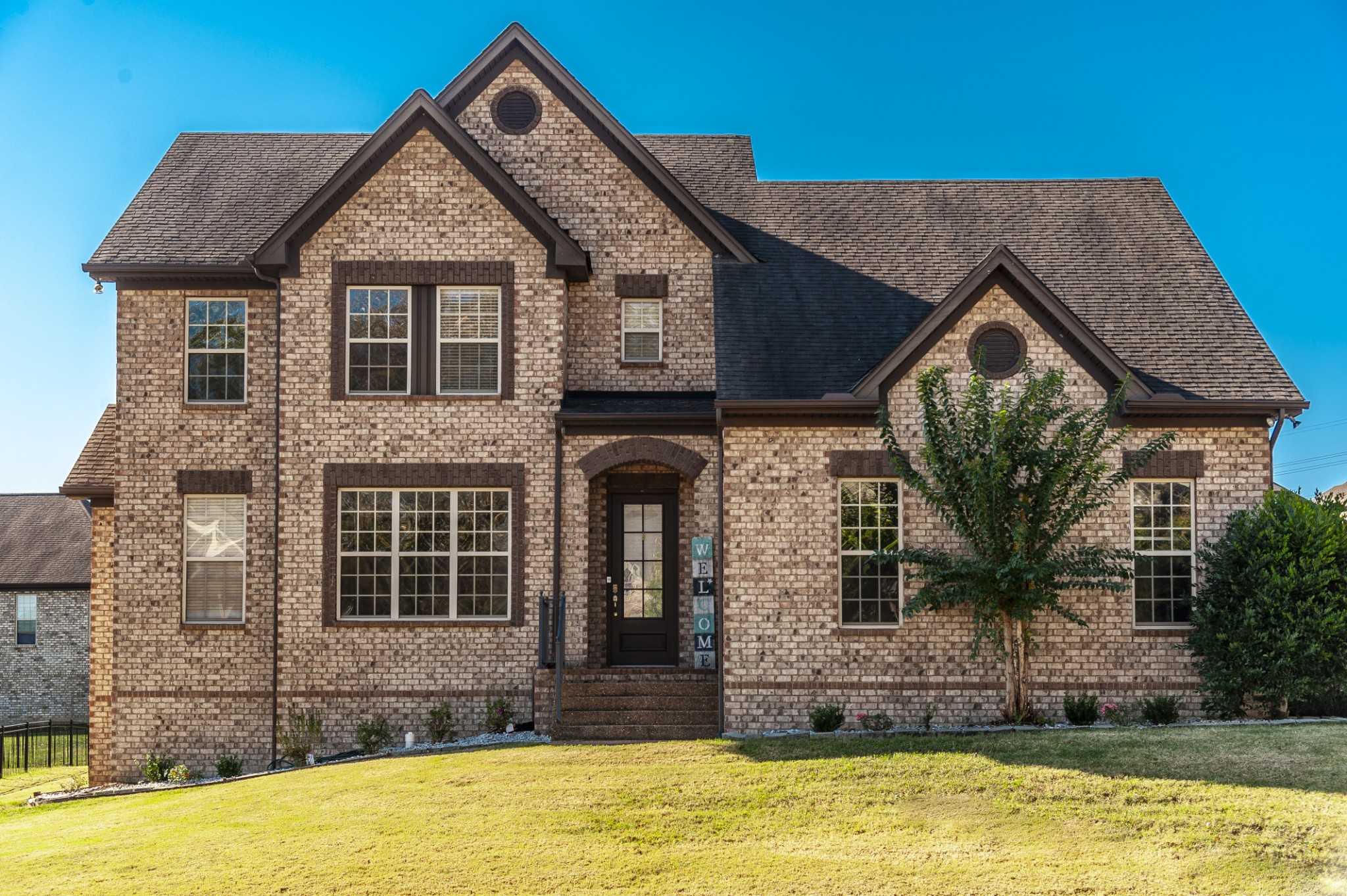 102 Bedford St Hendersonville Tennessee United States, for Sale, residential, Adam Hanes, LPT Realty
