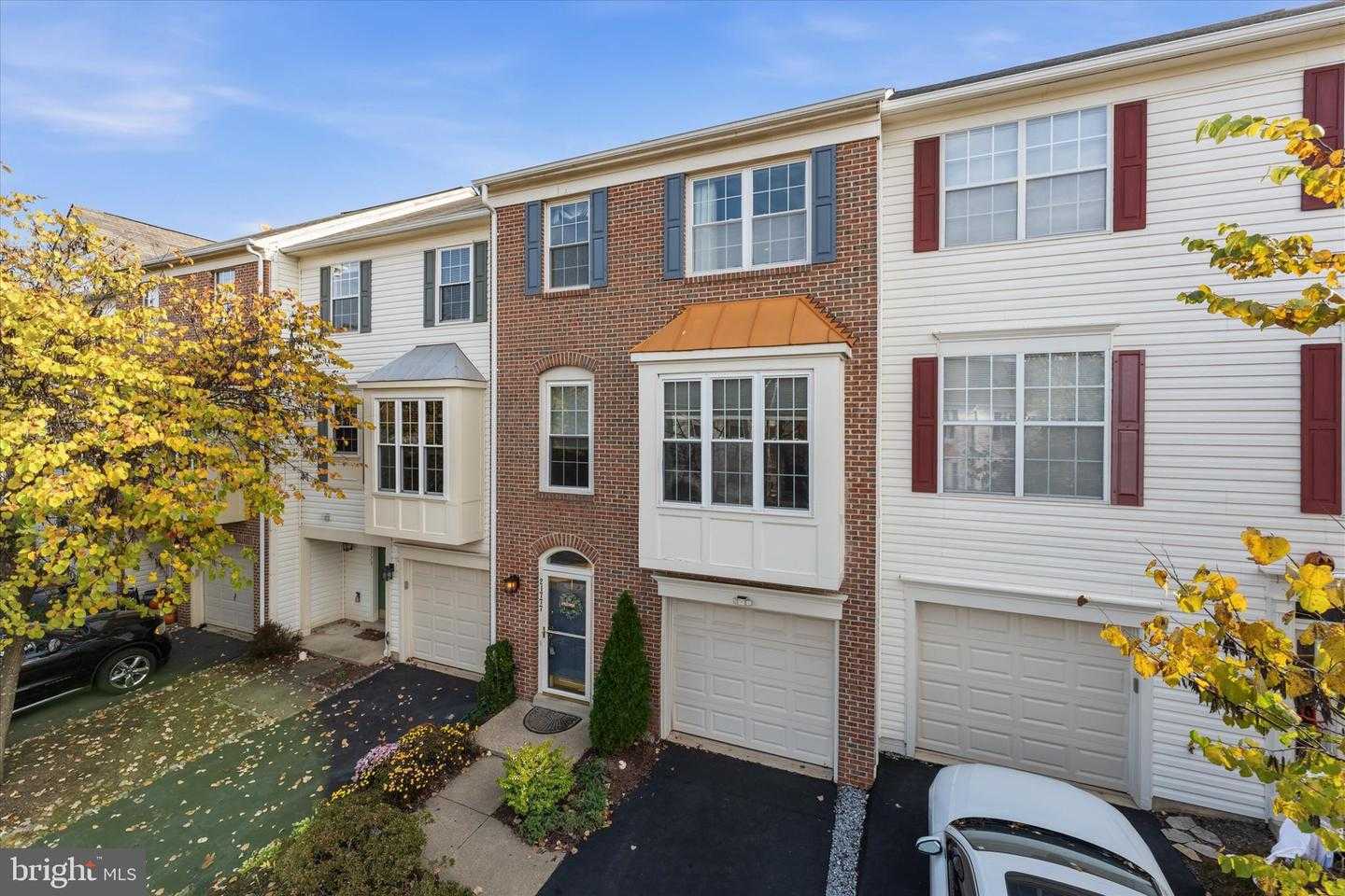 21777 KINGS CROSSING TERRACE Ashburn Virginia United States, for Sale, residential, Jamal Khan, One World Real Estate LLC.
