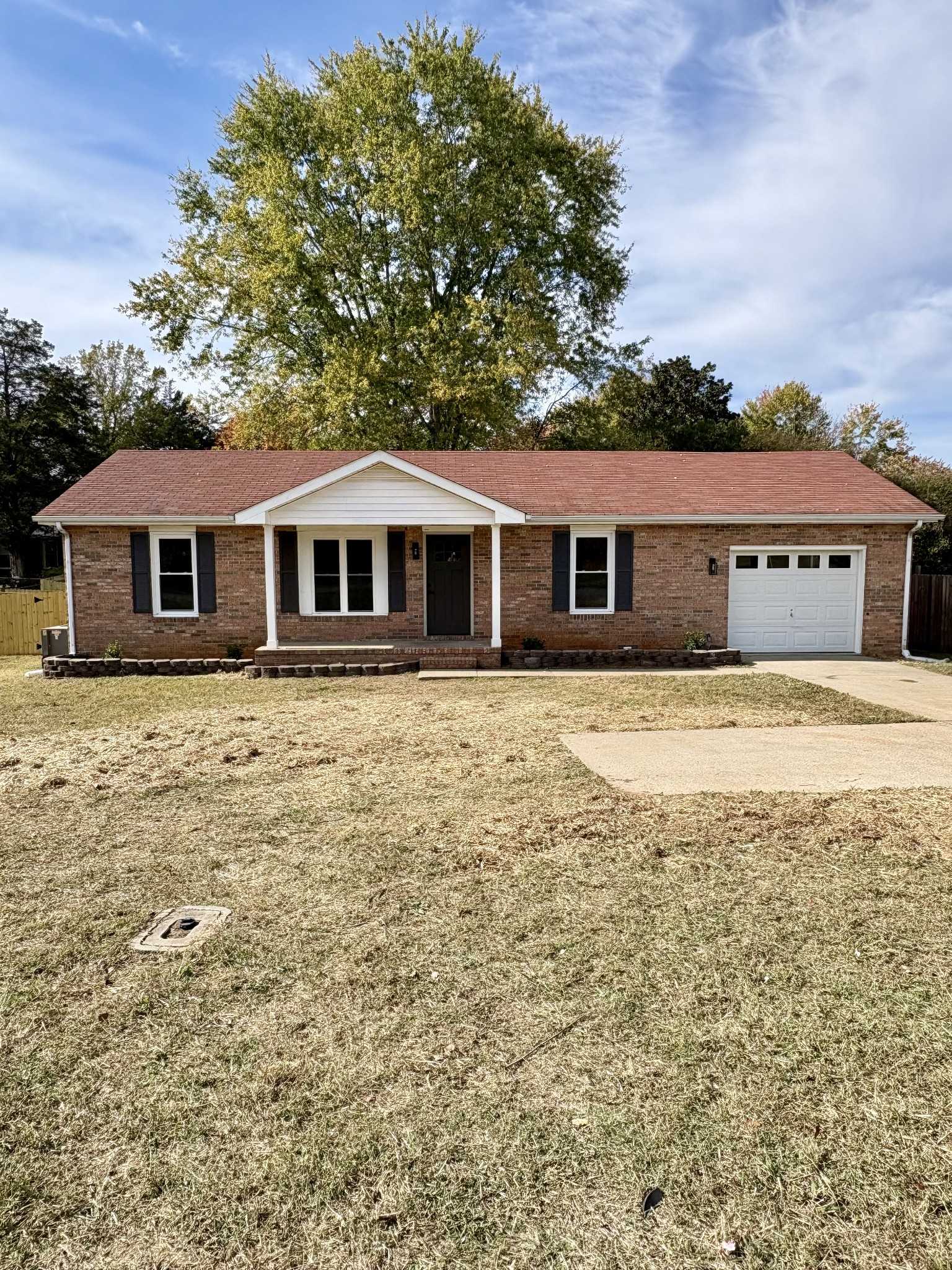 1204 Peachers Mill Rd Clarksville Tennessee United States, for Sale, residential, Rebekah  Sprabary, Sweet Home Realty & Property Management