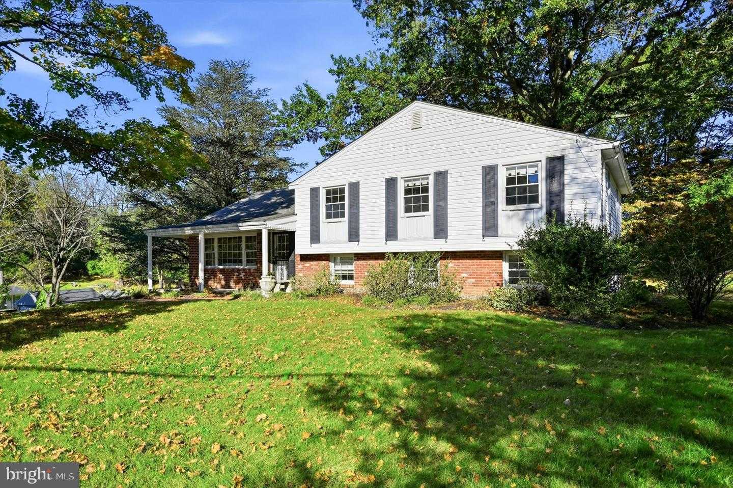 423 LESLIE LANE West Chester Pennsylvania United States, for Sale, residential,  , Swayne Real Estate Group