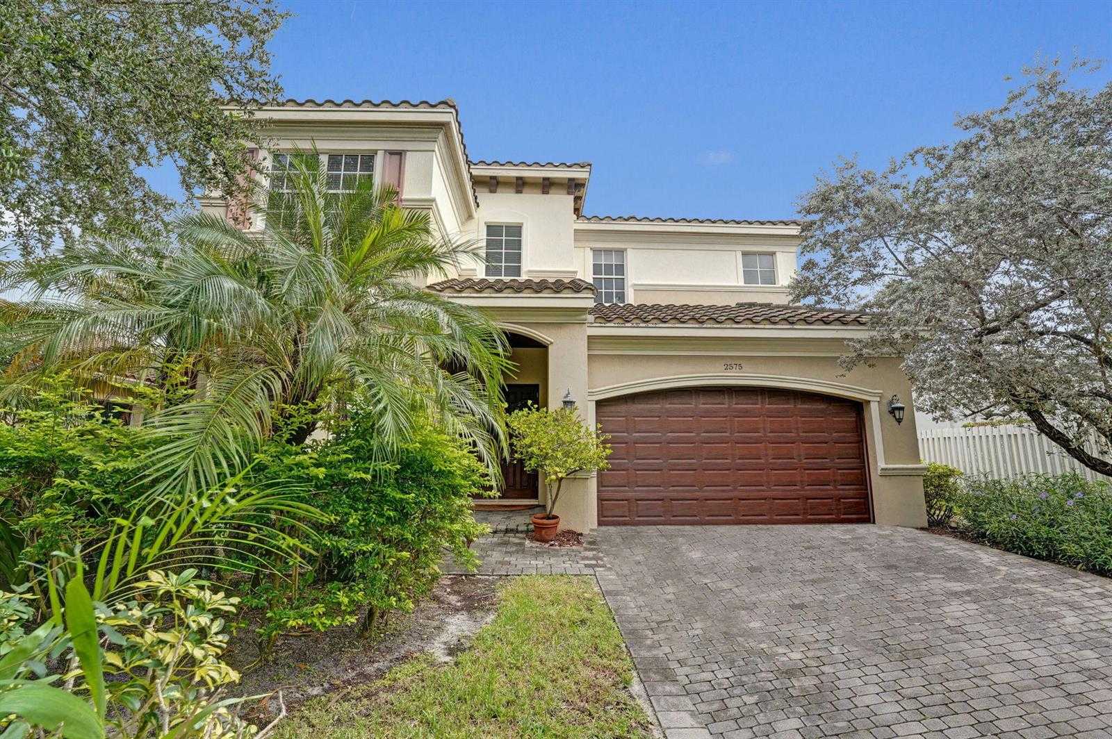 2575 SE 7TH Drive Pompano Beach Florida United States, for Sale, residential,  , D'Lux Real Estate Services, LLC