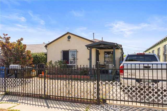 650 W 107th Street Los Angeles California United States, for Sale, residential,  , InCom Real Estate - New Office