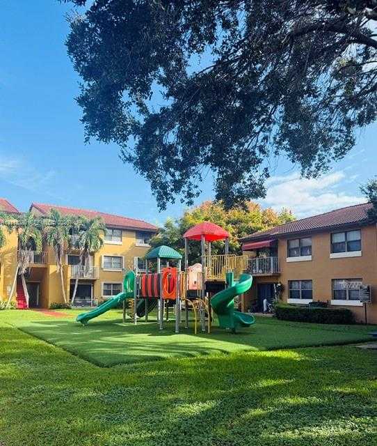 15610 SW 80th St  APT J-103 Miami Florida United States, for Sale, residential,  , Incom Office Demo