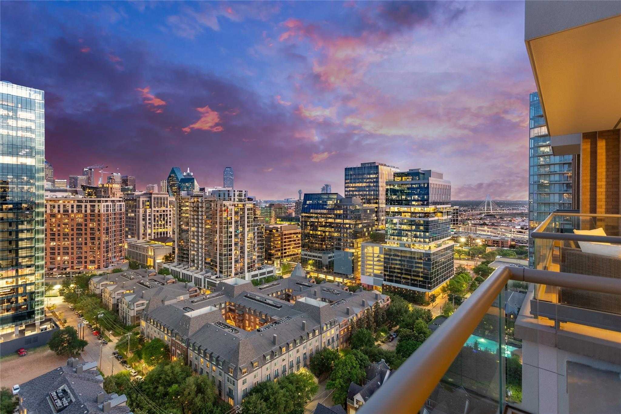 2300 WOLF Street APT 18-A Dallas Texas United States, for Sale, residential, Joyce Kelly, Hummingbird Realty