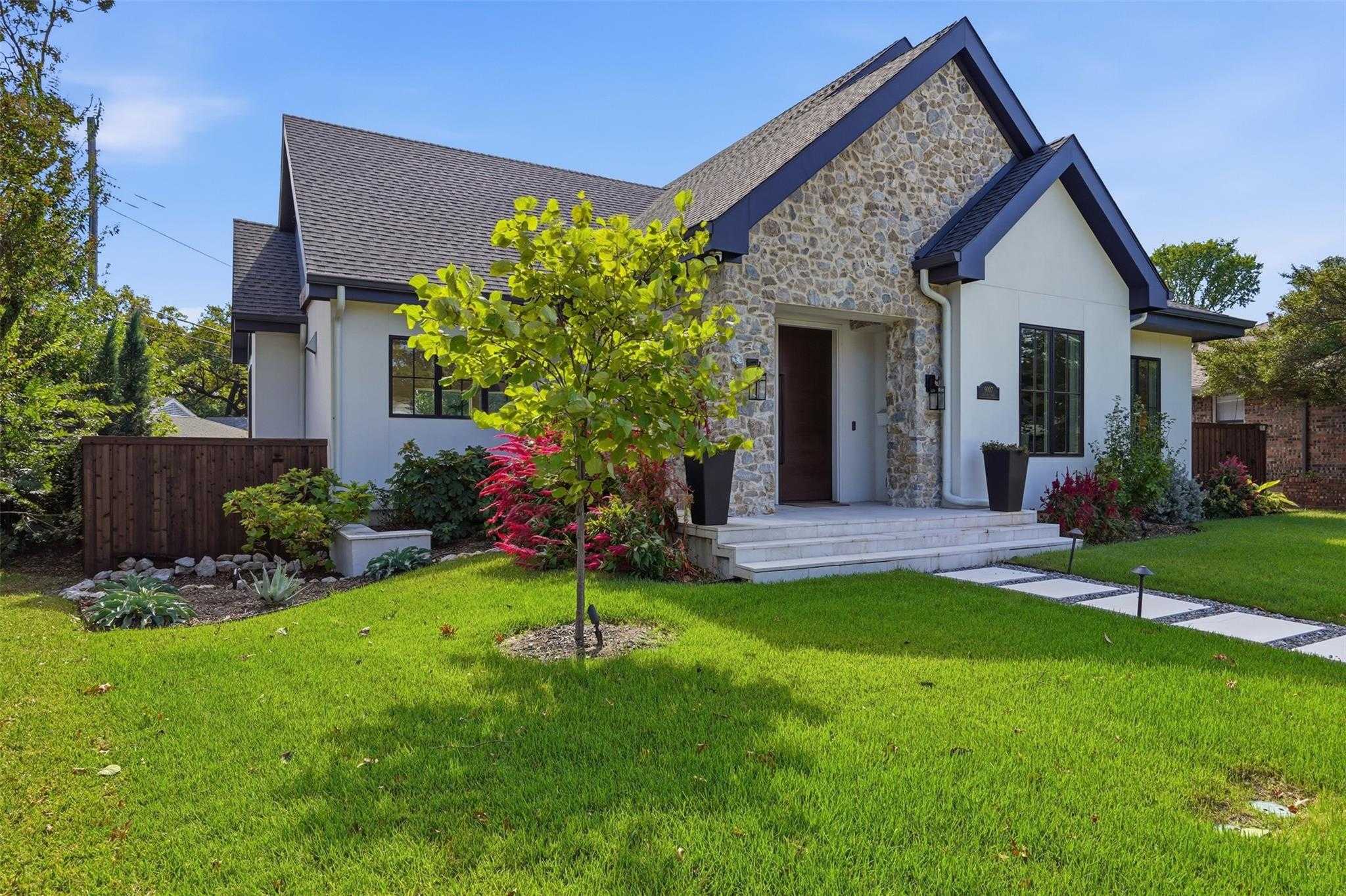 9007 Leaside Drive Dallas Texas United States, for Sale, residential, Joyce Kelly, Hummingbird Realty