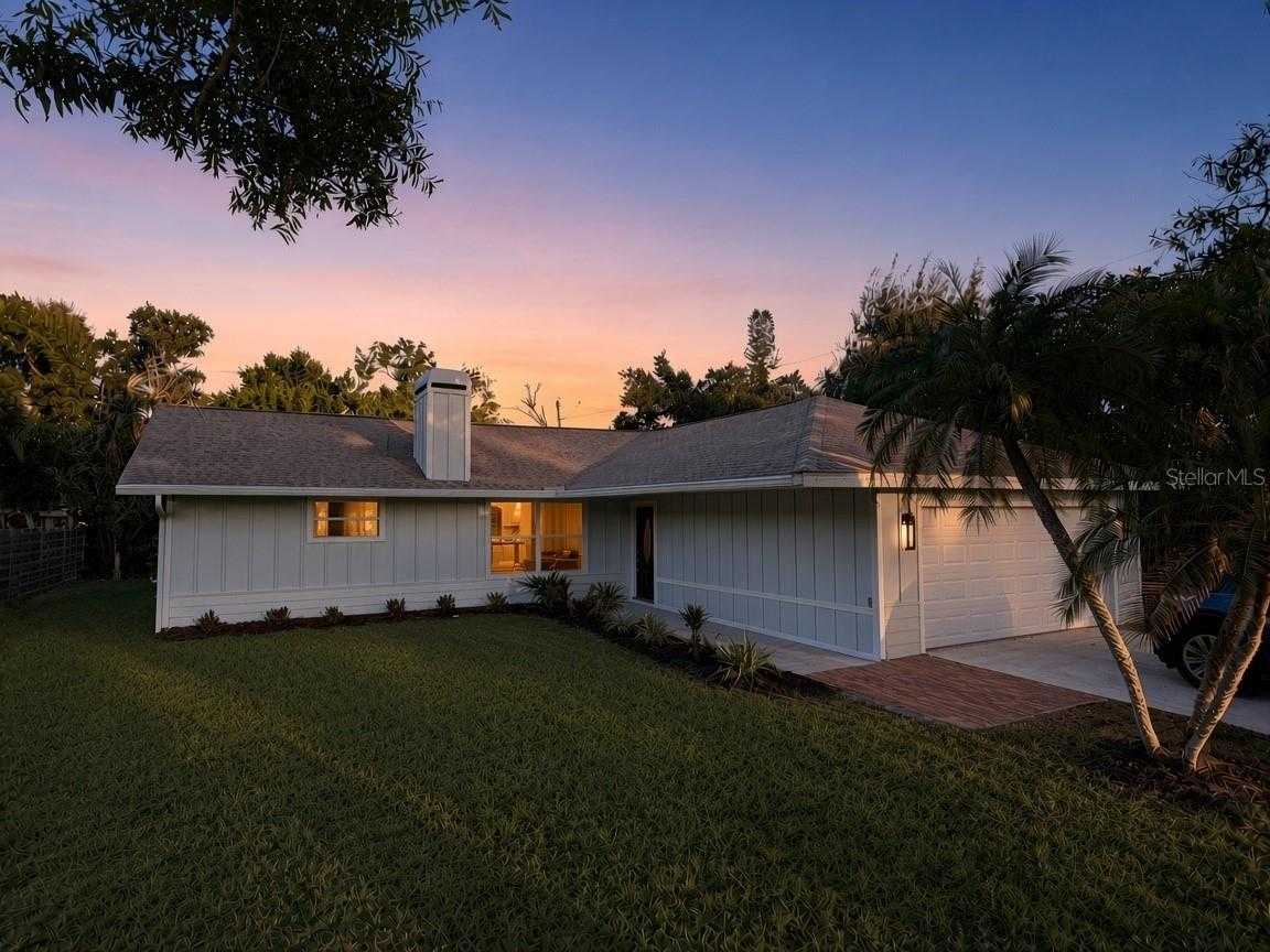 5639 BLOUNT AVENUE Sarasota Florida United States, for Sale, residential,  , The Mount Dora Group 