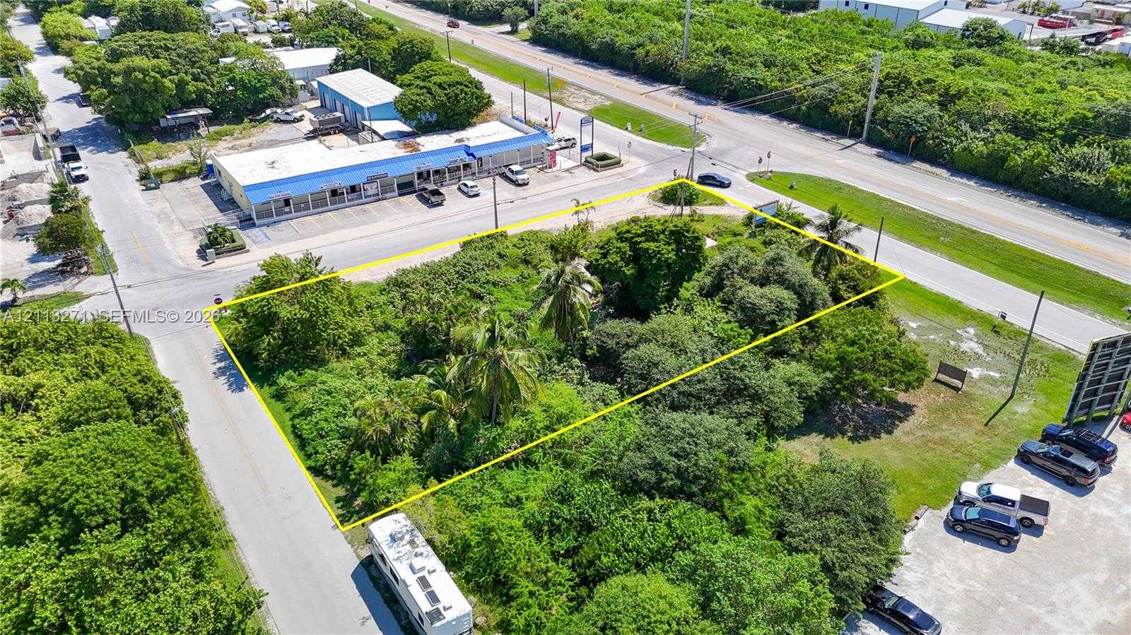 31095 Avenue A Big Pine Florida United States, for Sale, commercial, Jane Smith, InCom Demo Office
