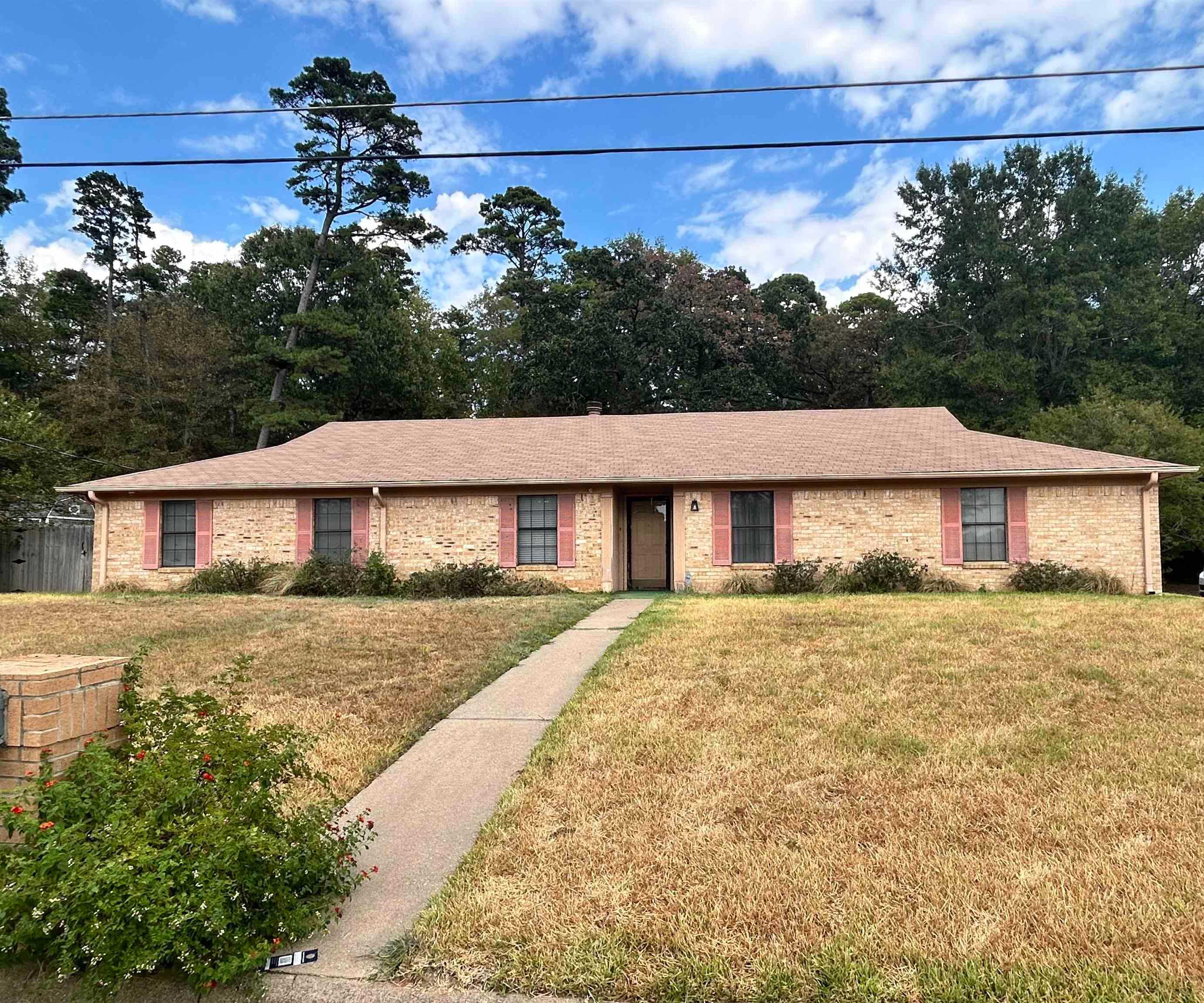 202 Joan Longview Texas United States, for Sale, residential,  , Drake Chapman Real Estate, Brokerage