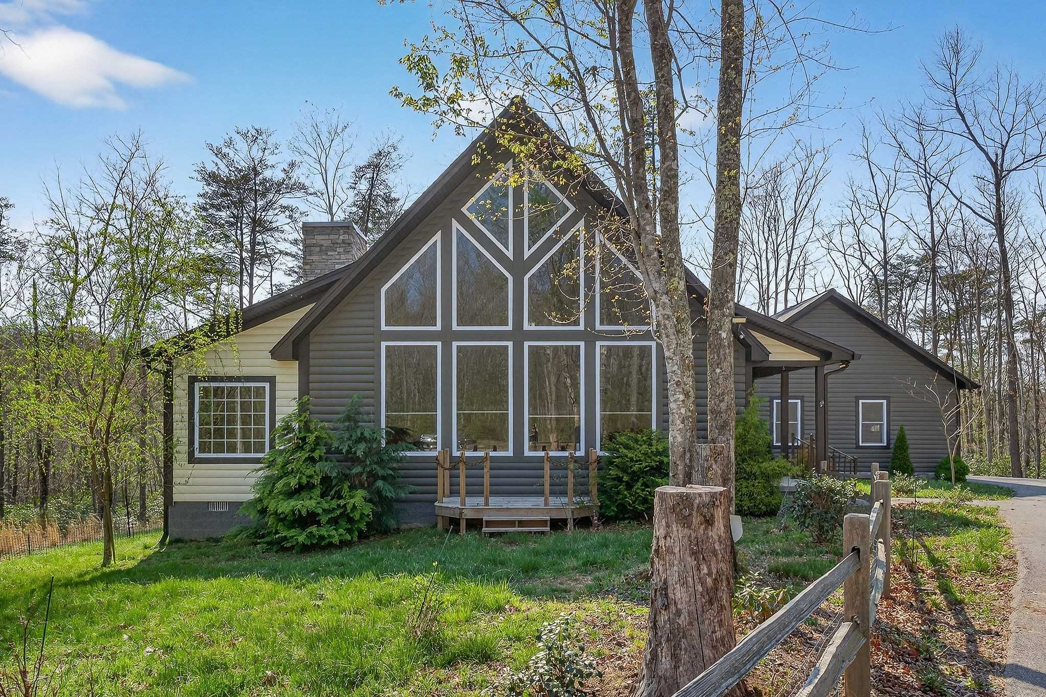 31 Reeves Pl Monterey Tennessee United States, for Sale, residential,  , InCom Real Estate - New Demo Office