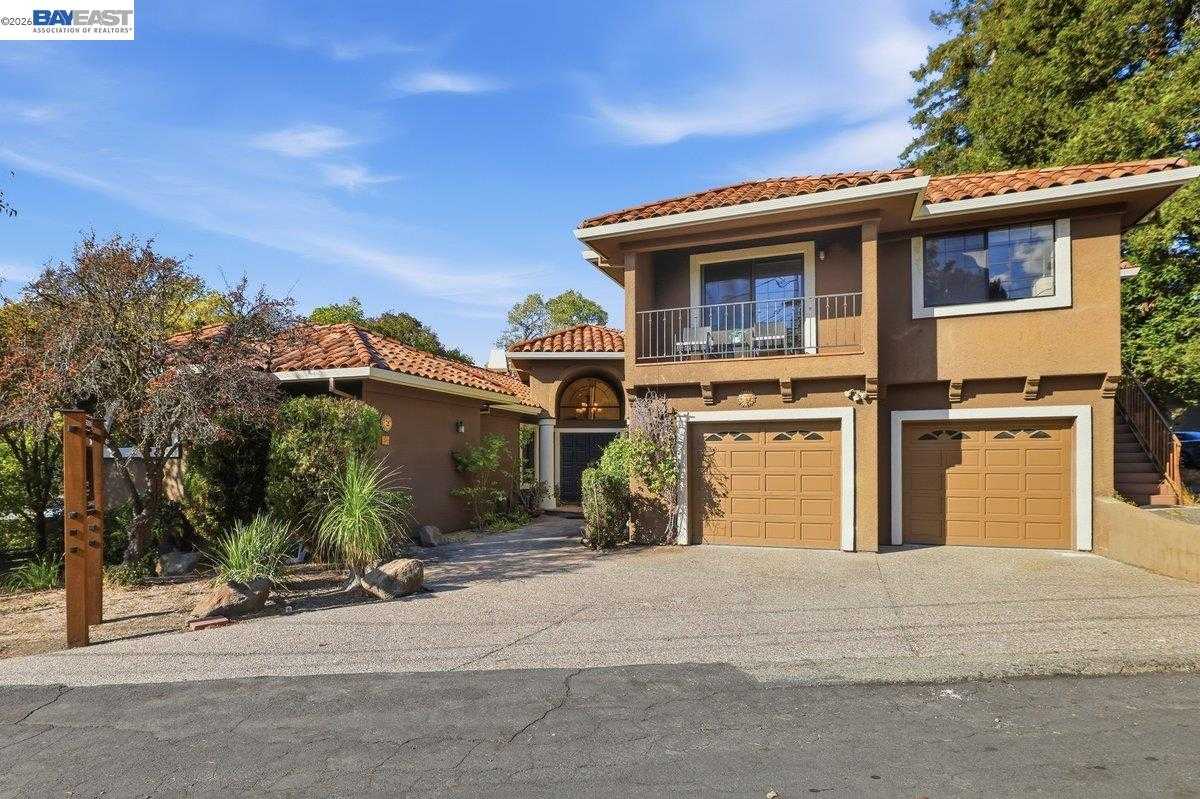 34 Sunrise Ln Lafayette California United States, for Sale, residential,  , Realty World - Champions