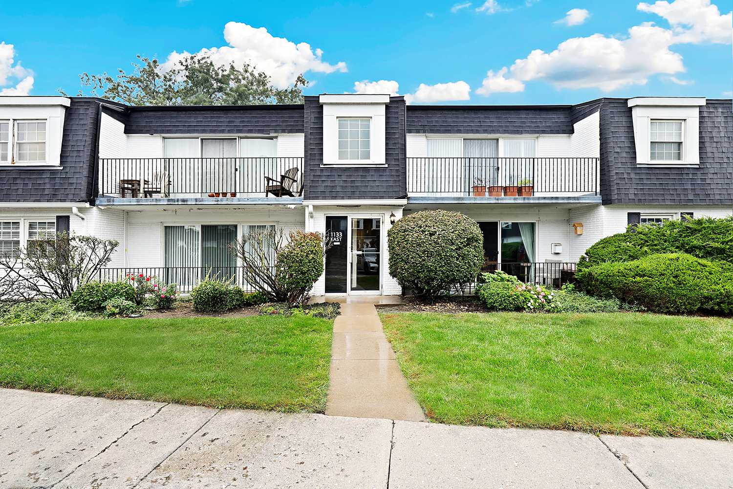 1133 Royal St George Drive APT 102 Naperville Illinois United States, for Sale, residential,  , InCom Real Estate - New Demo Office