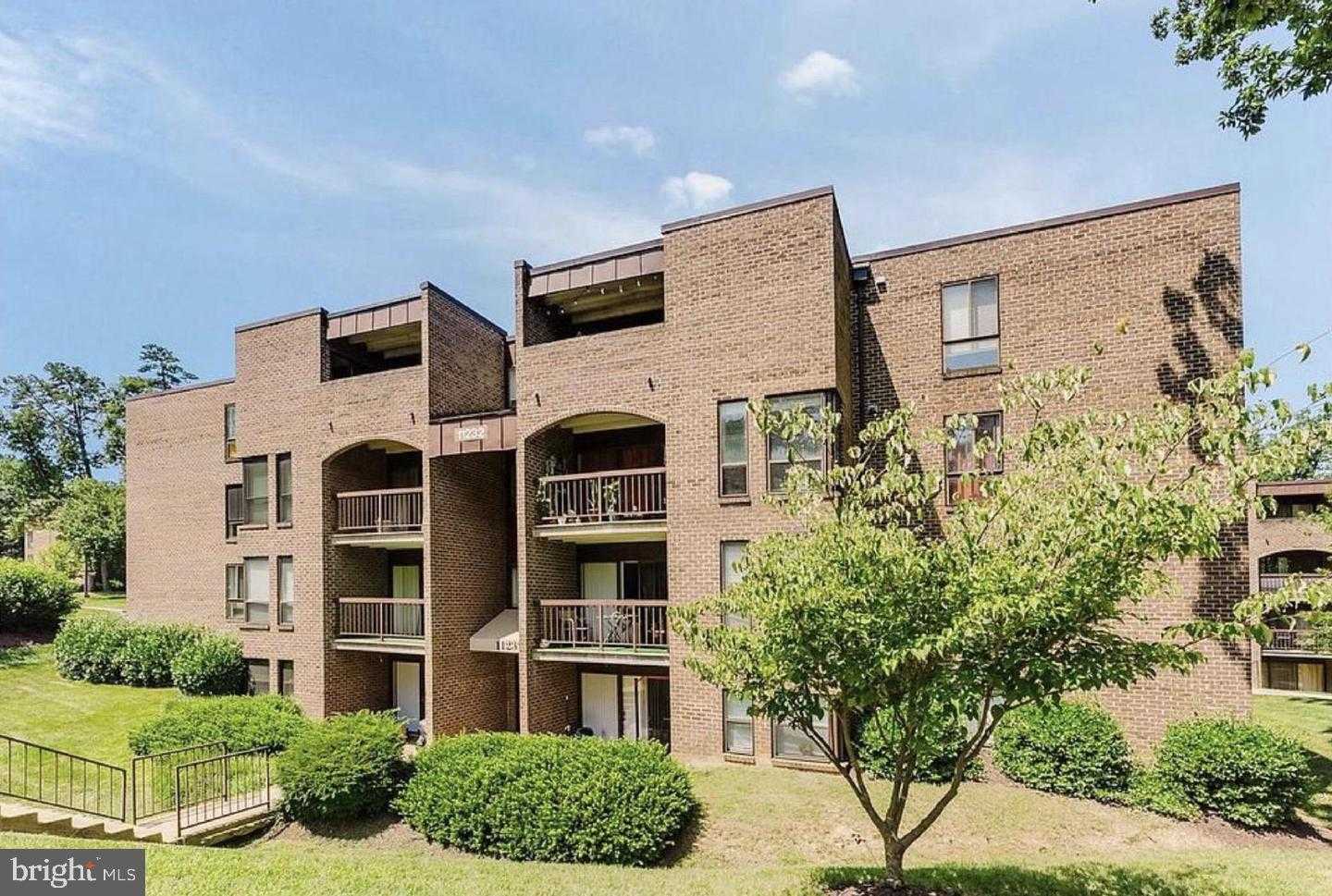 11232 CHESTNUT GROVE SQUARE APT 135 Reston Virginia United States, for Rent, residential, Bruno Tarquinii, Fairfax Realty Premier