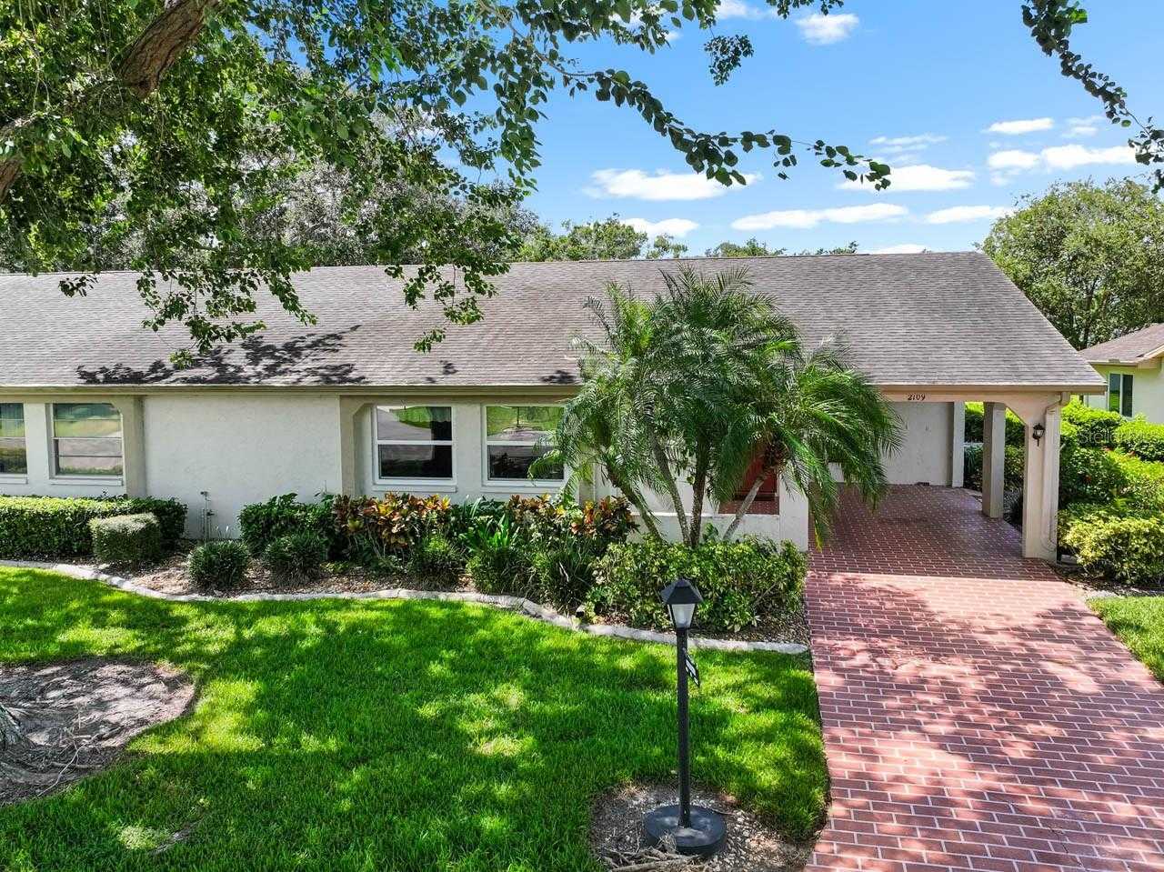 2109 HARLESTON PLACE Sun City Center Florida United States, for Sale, residential, Demo Agent, InCom Real Estate - New Demo Office
