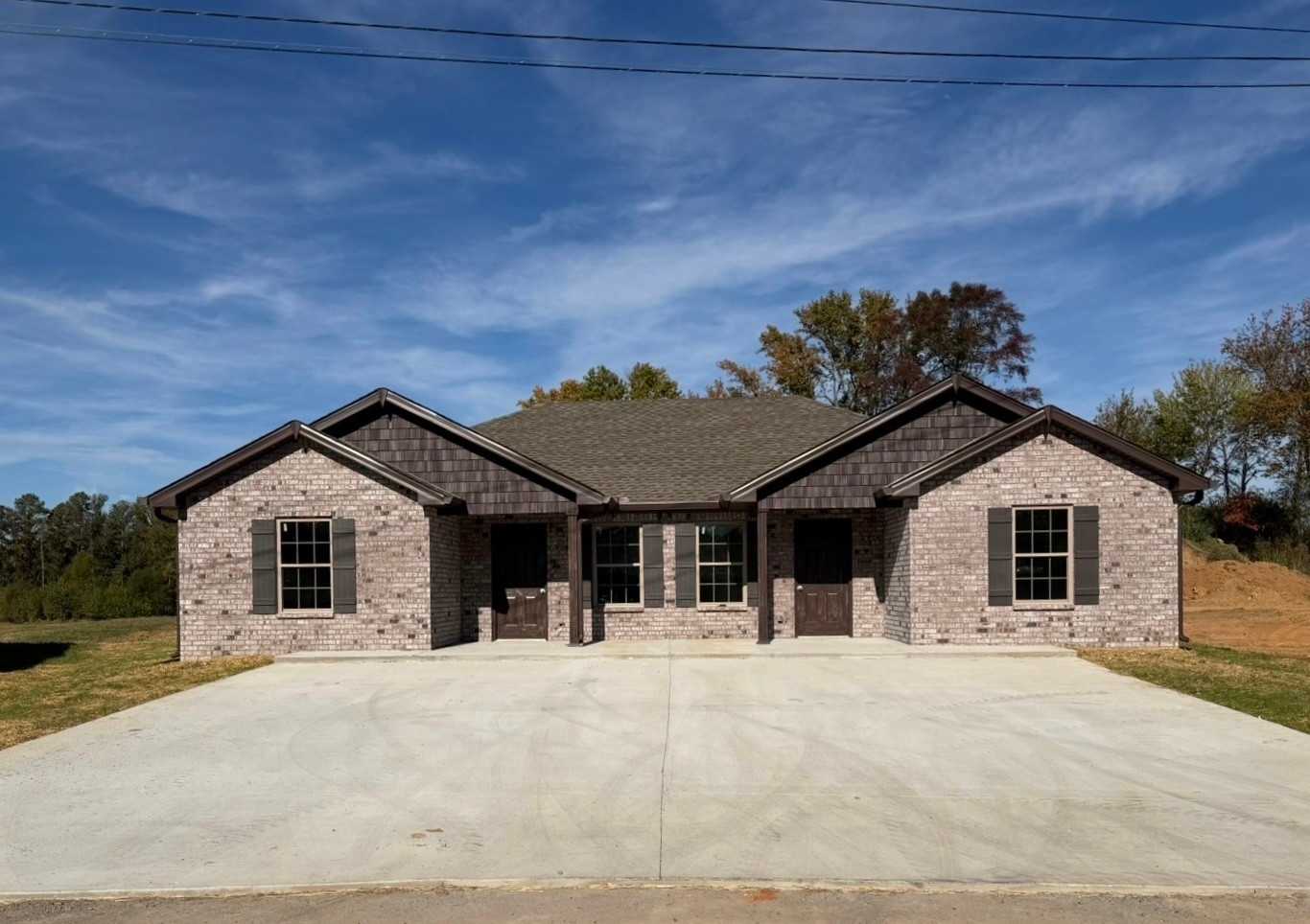 219 Kerr Way Portland Tennessee United States, for Sale, commercial, Demo Agent, InCom Real Estate - New Demo Office