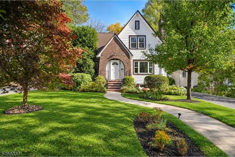 22 UNDERCLIFF ROAD Millburn Twp. New Jersey United States, for Sale, residential, Sandi  Chung, Keller Williams Premier Properties