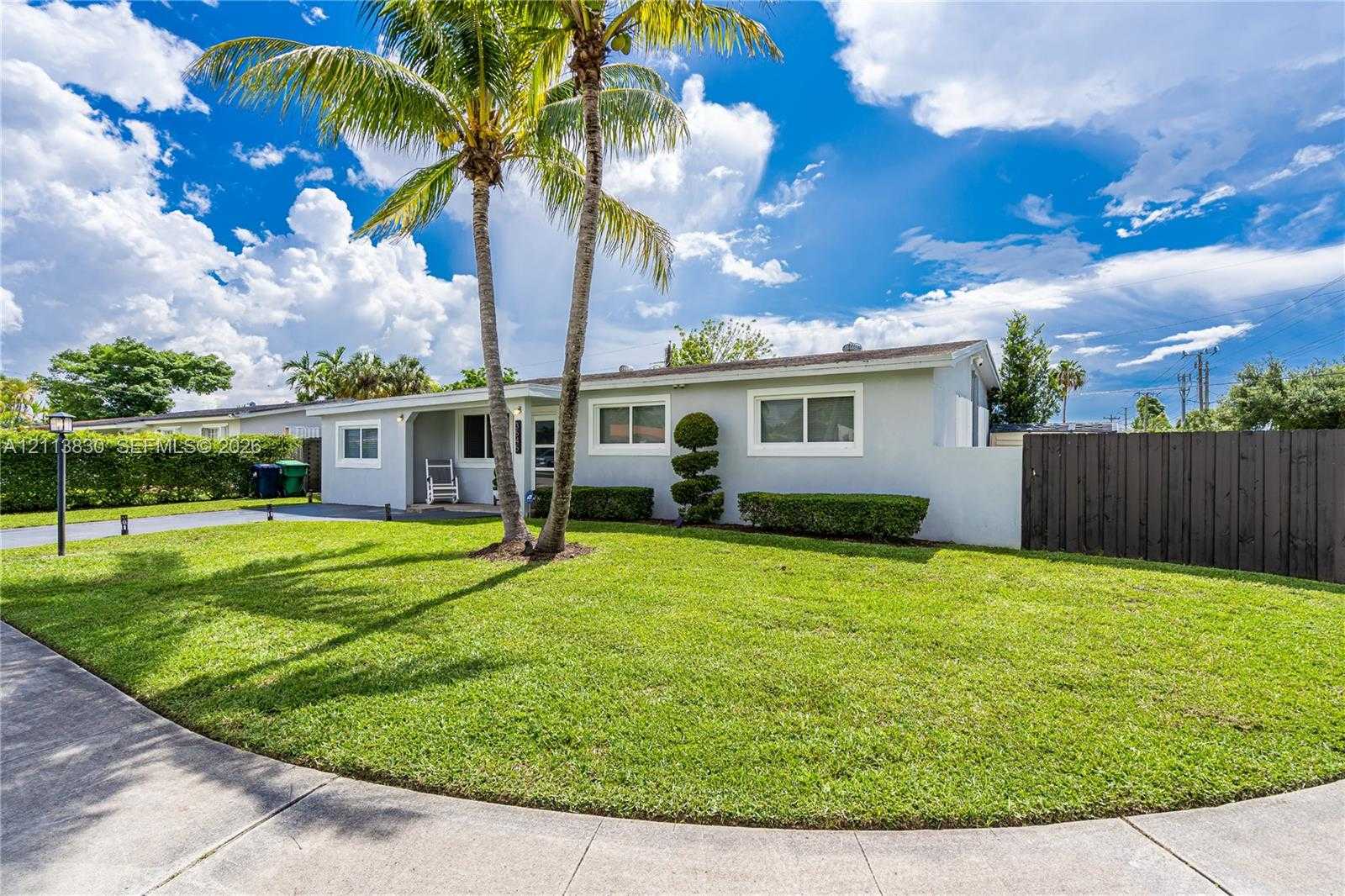 3545 SW 104th Ct Miami Florida United States, for Sale, residential, Sandra Benkahla, The 305 Agency