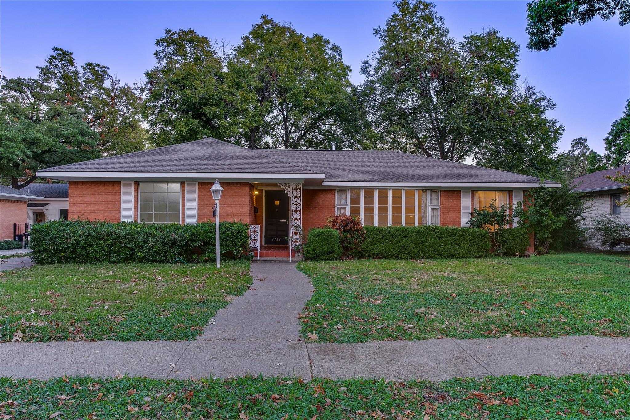 6726 Braeburn Drive Dallas Texas United States, for Sale, residential, Joyce Kelly, Hummingbird Realty
