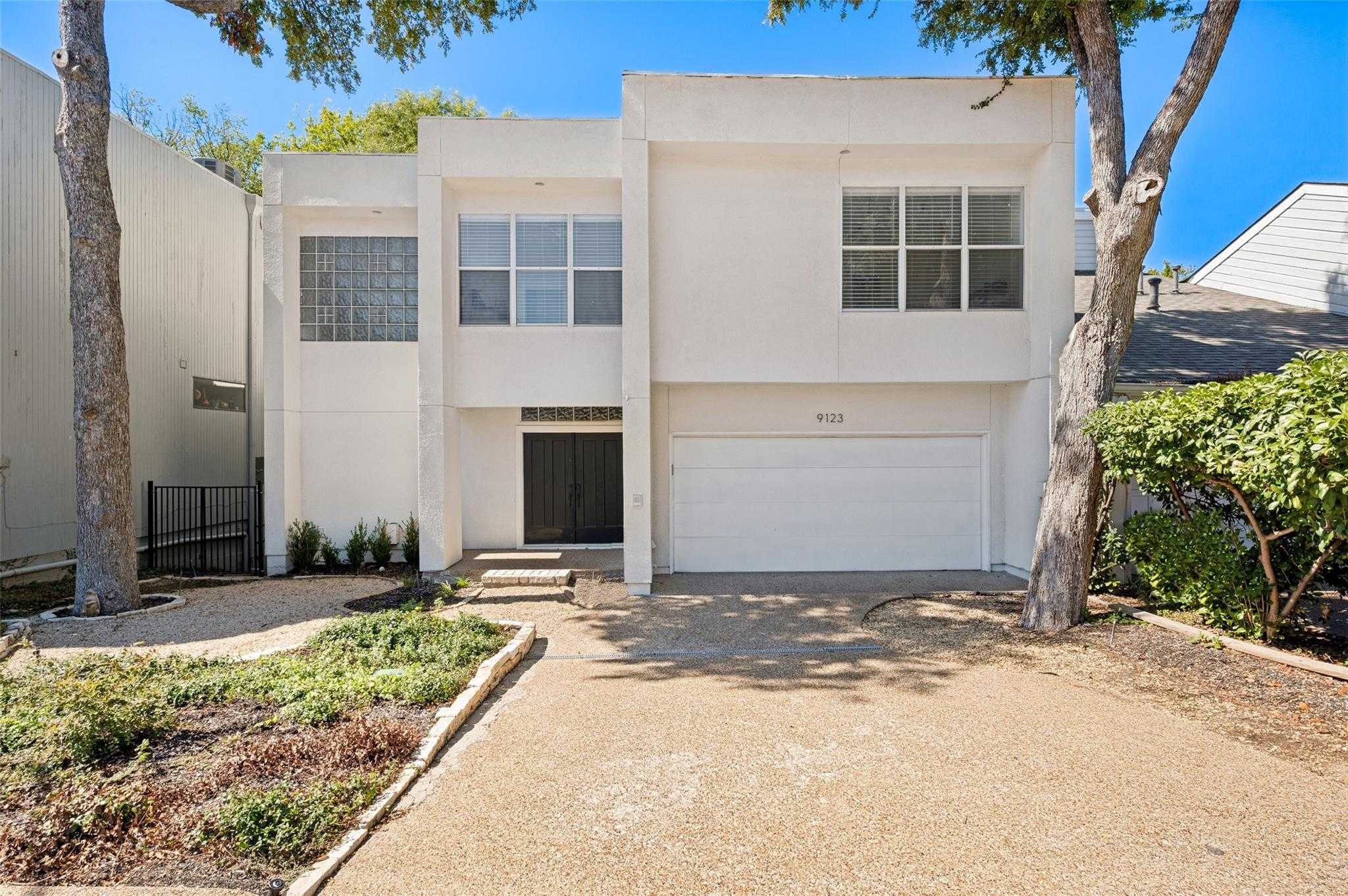 9123 Chapel Valley Road Dallas Texas United States, for Sale, residential, Joyce Kelly, Hummingbird Realty