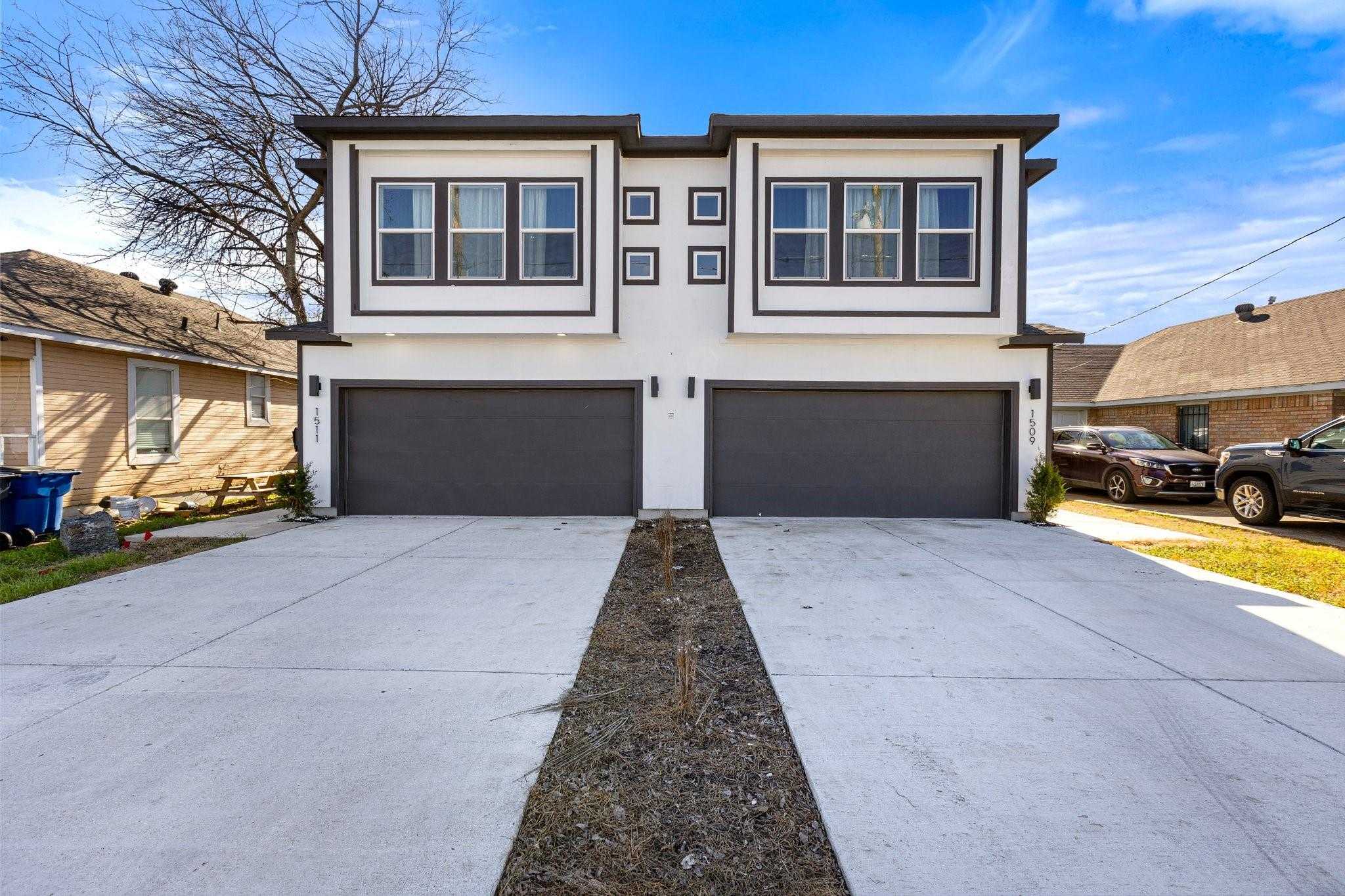 1509 S Barry Avenue Dallas Texas United States, for Sale, commercial, Joyce Kelly, Hummingbird Realty