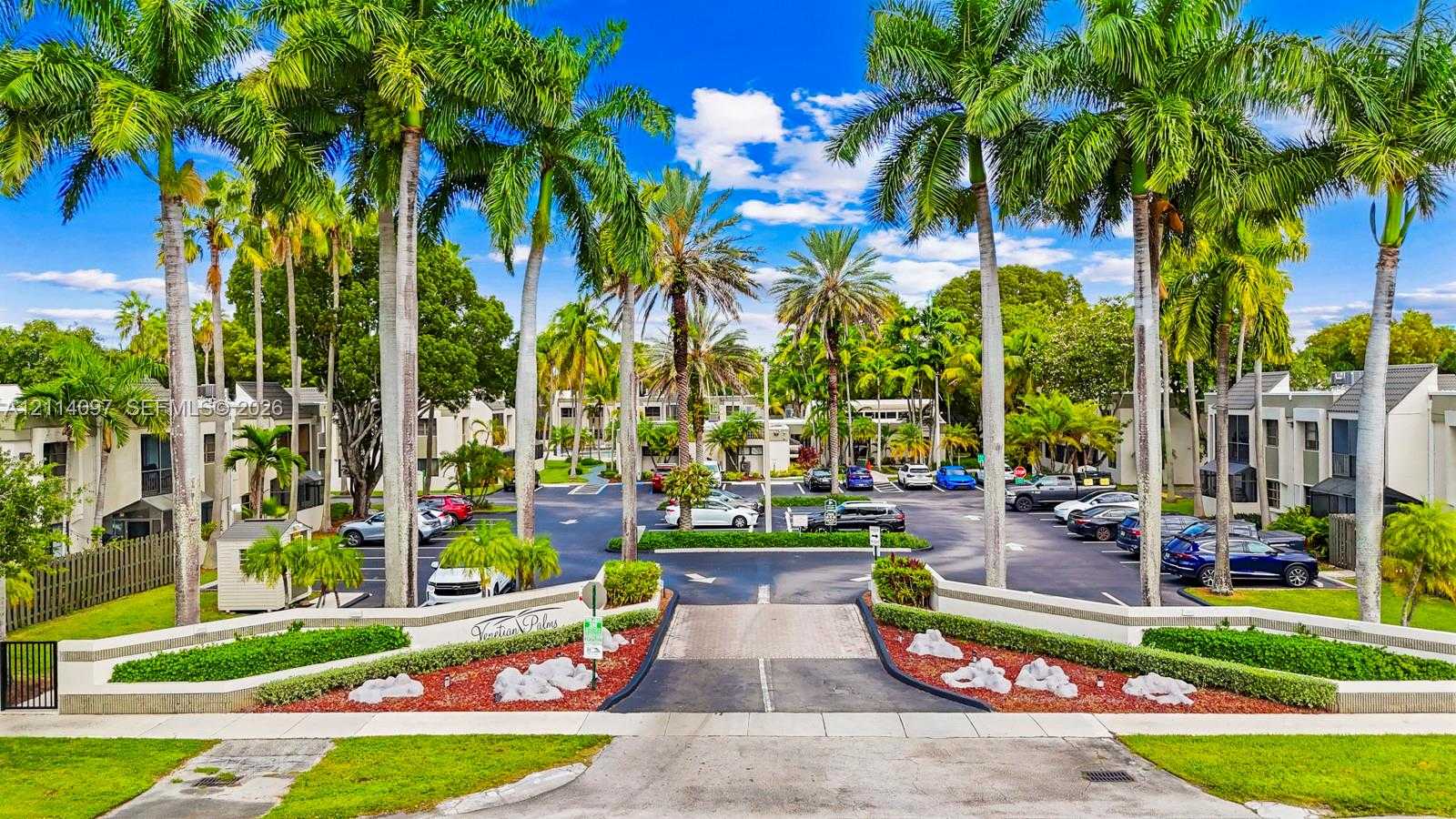 7905 SW 104th St  APT 206H Miami Florida United States, for Sale, residential,  , Incom Office Demo