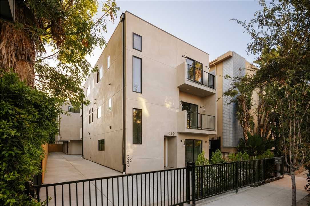 1247 Seward Street Los Angeles California United States, for Rent, residential, Maricela Ochoa, Town & Country Real Estate