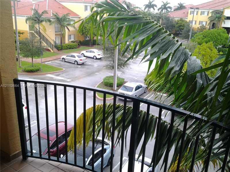 7200 NW 114 AV  APT 311 Doral Florida United States, for Rent, residential, Roberto Villasmil, Interinvestments Realty, Inc.