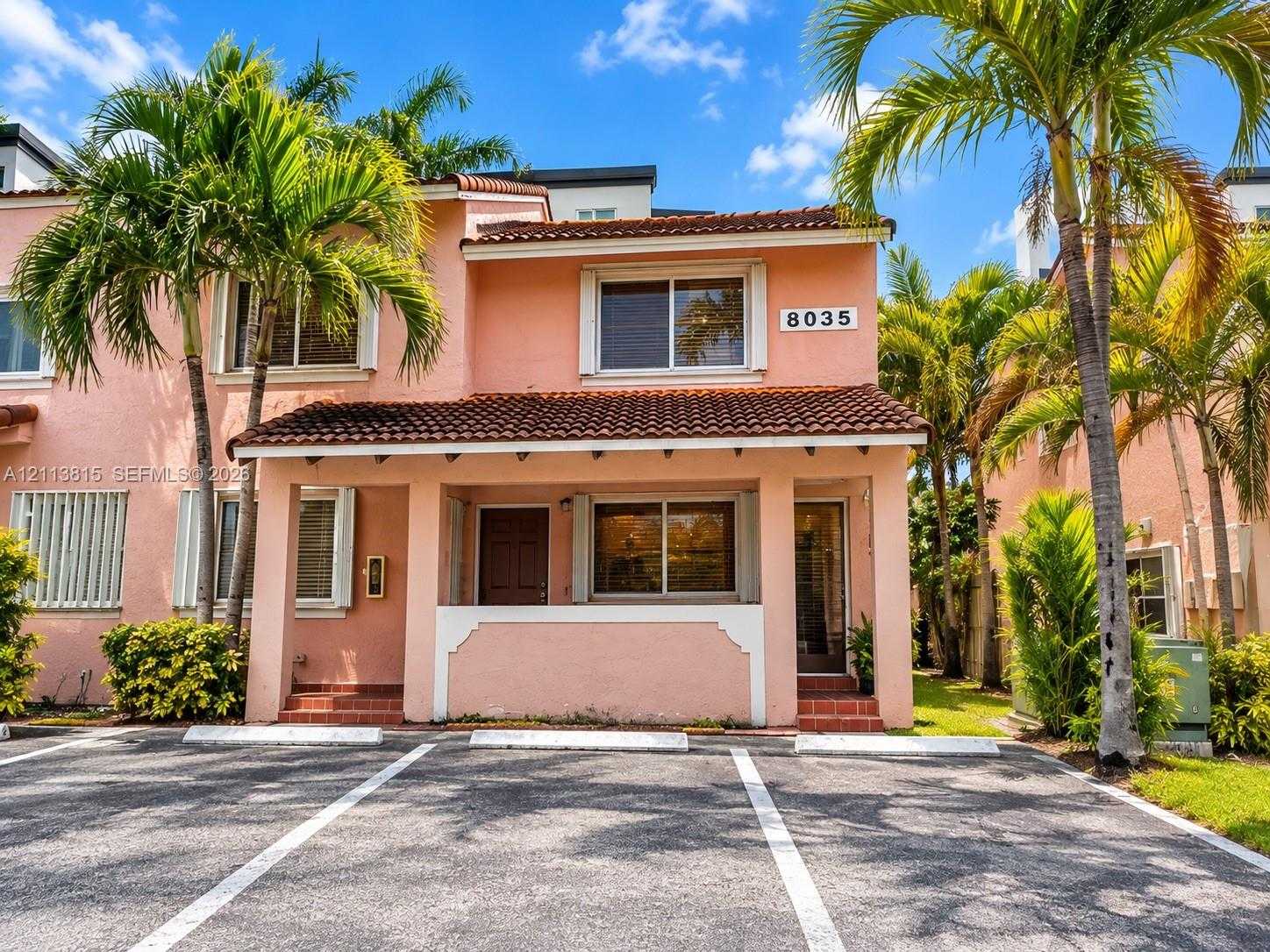 8035 Lake Dr  APT 101 Doral Florida United States, for Rent, residential, Roberto Villasmil, Interinvestments Realty, Inc.