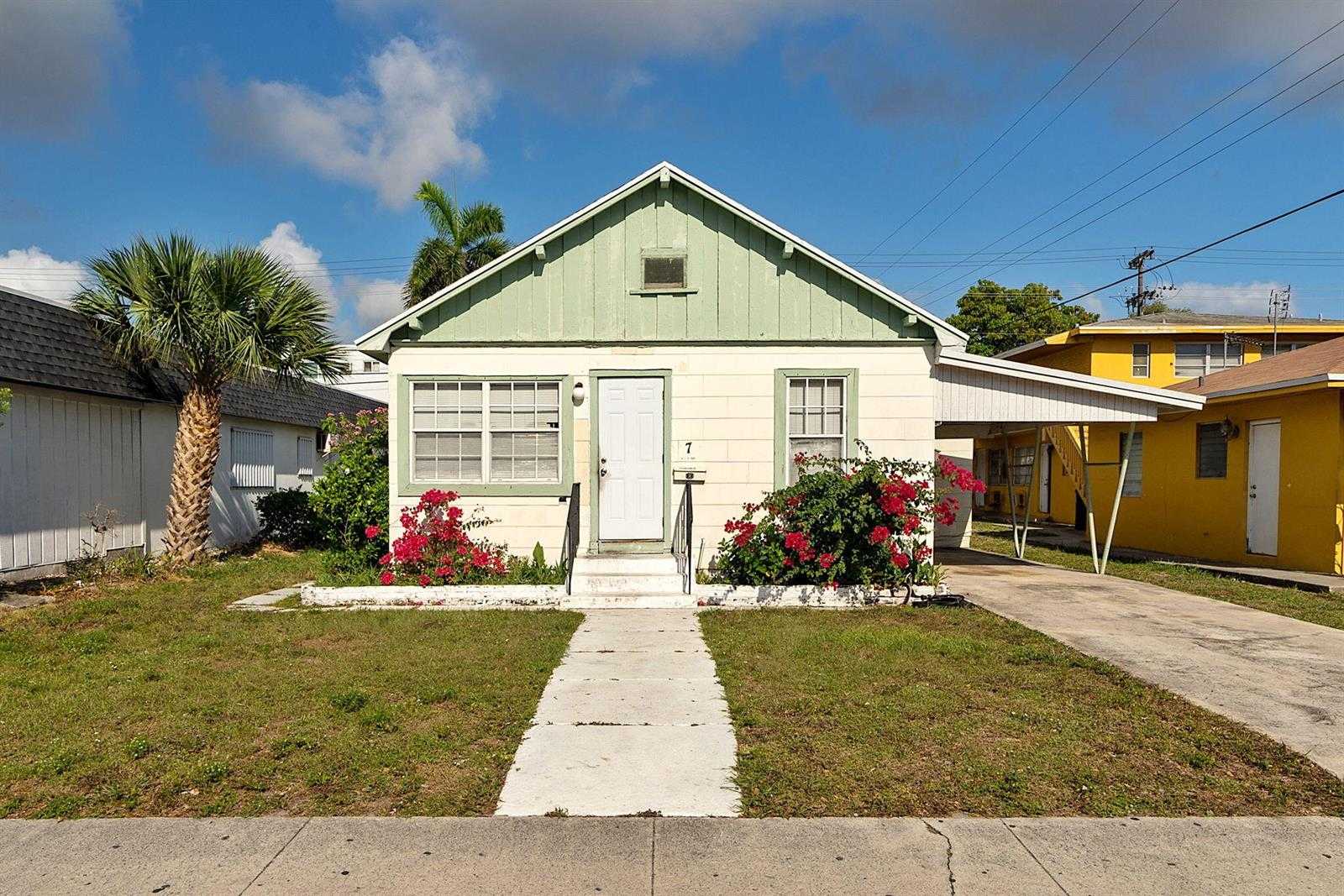 7 N C Street  Florida United States, for Sale, commercial,  , Phoenix Realtors LLC