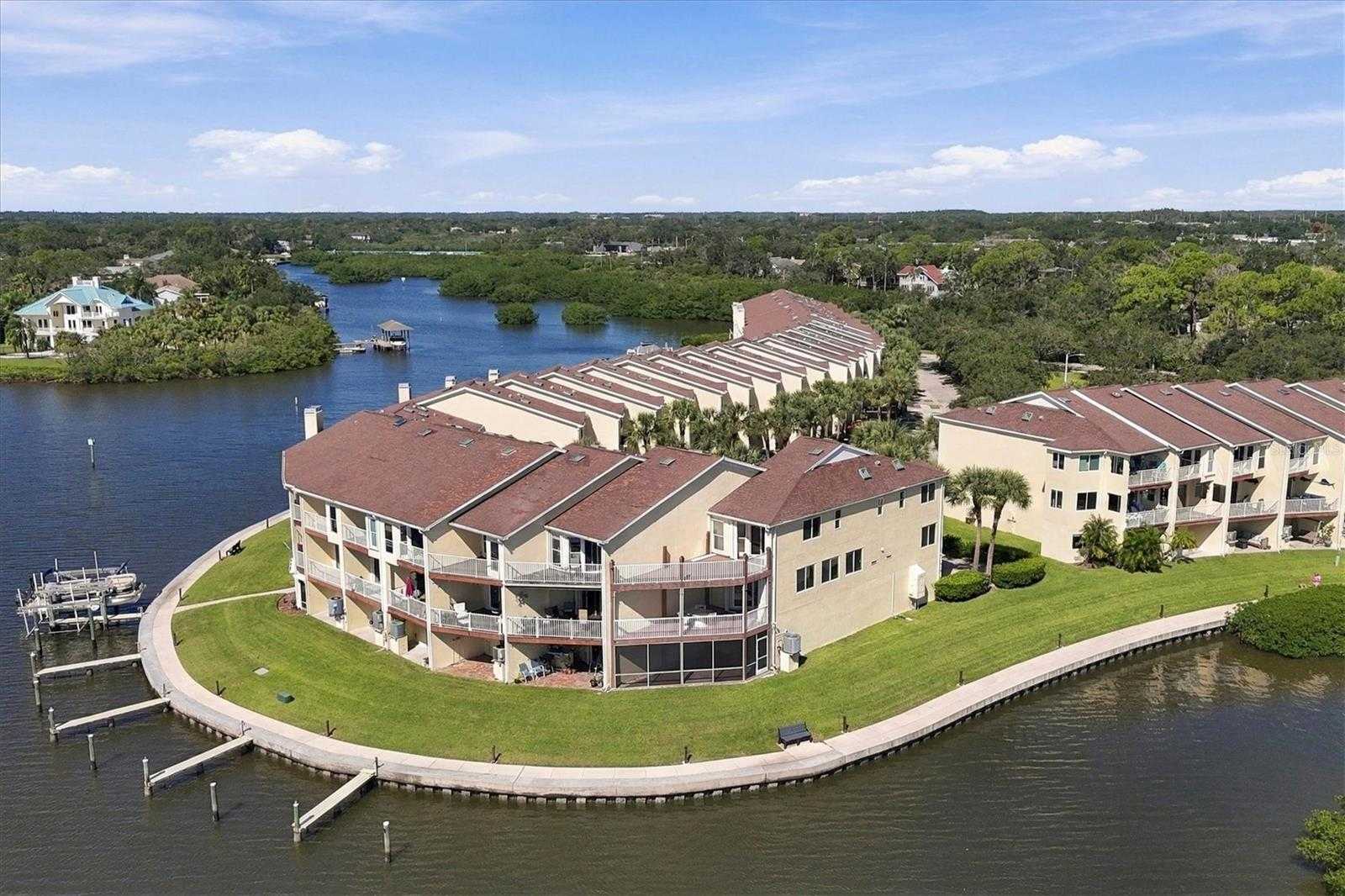 131 BRENT CIRCLE Oldsmar Florida United States, for Sale, residential, Tony Quevedo , Kokopelli Real Estate