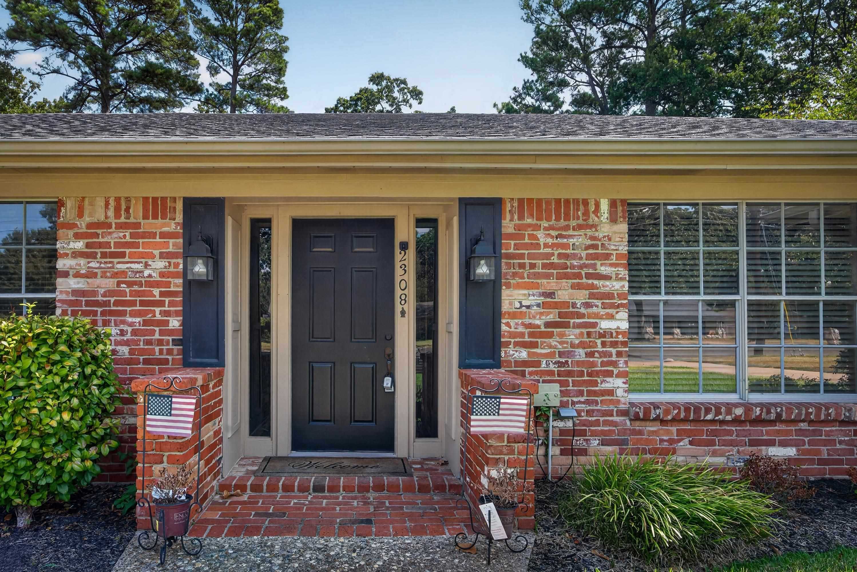 2308 Kentucky Dr. Longview Texas United States, for Sale, residential,  , Drake Chapman Real Estate, Brokerage