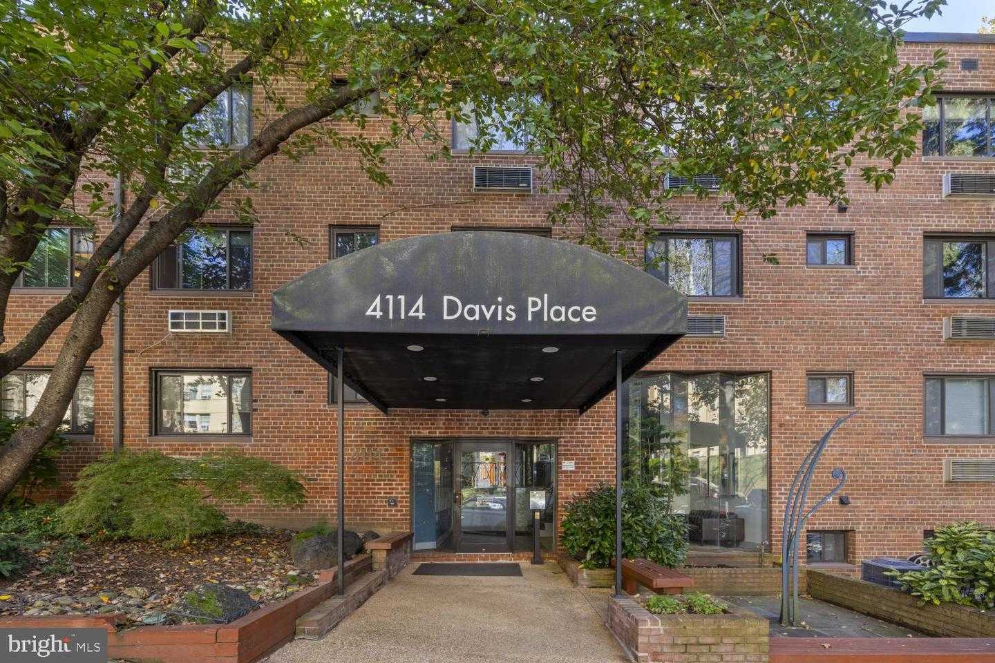 4114 DAVIS PLACE APT 118 Washington District Of Columbia United States, for Sale, residential, Edward Giles, Georgetown Realty Group