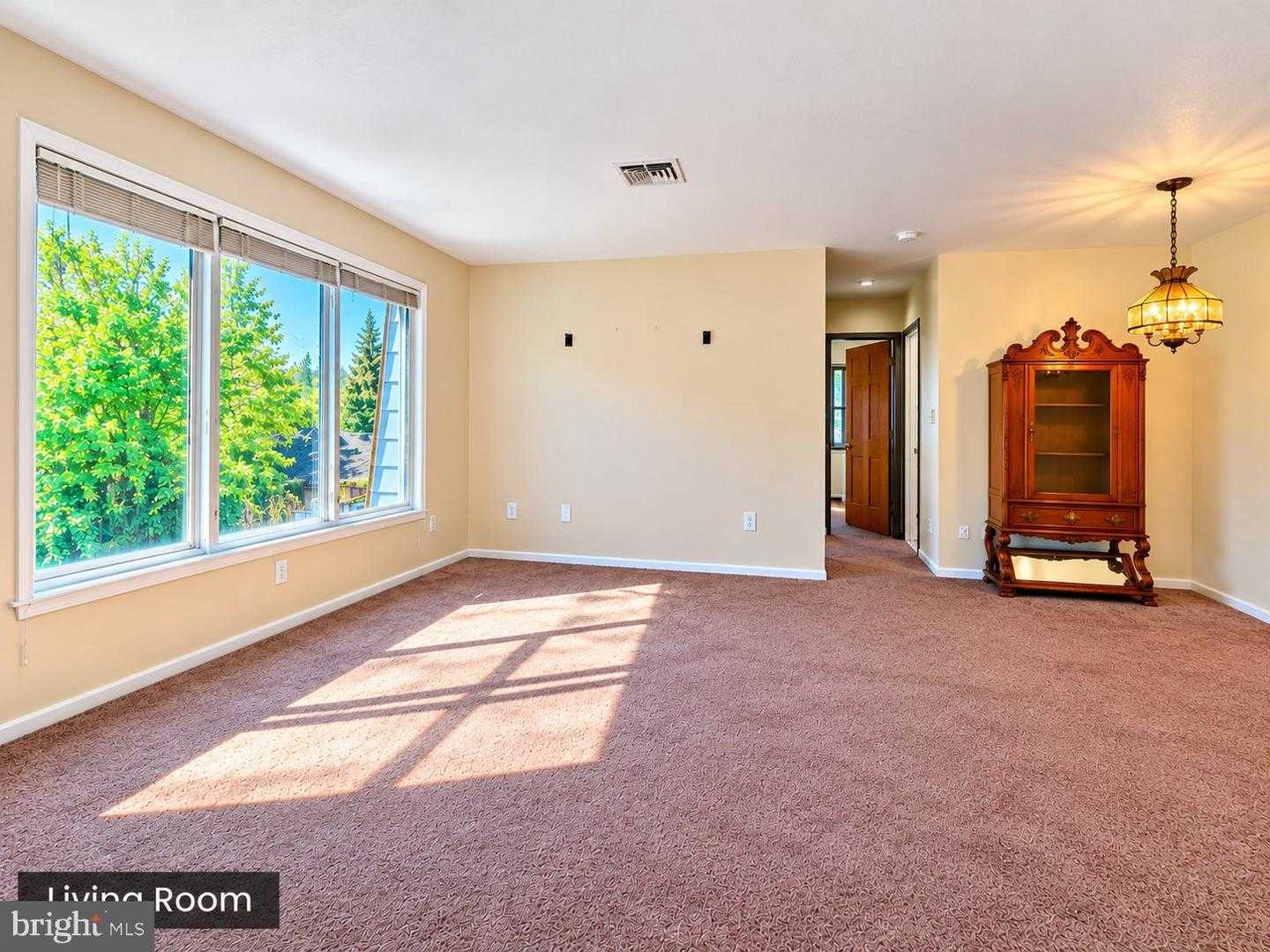 160 N BROAD STREET APT 3C Woodbury New Jersey United States, for Rent, residential, Bruno Tarquinii, Fairfax Realty Premier