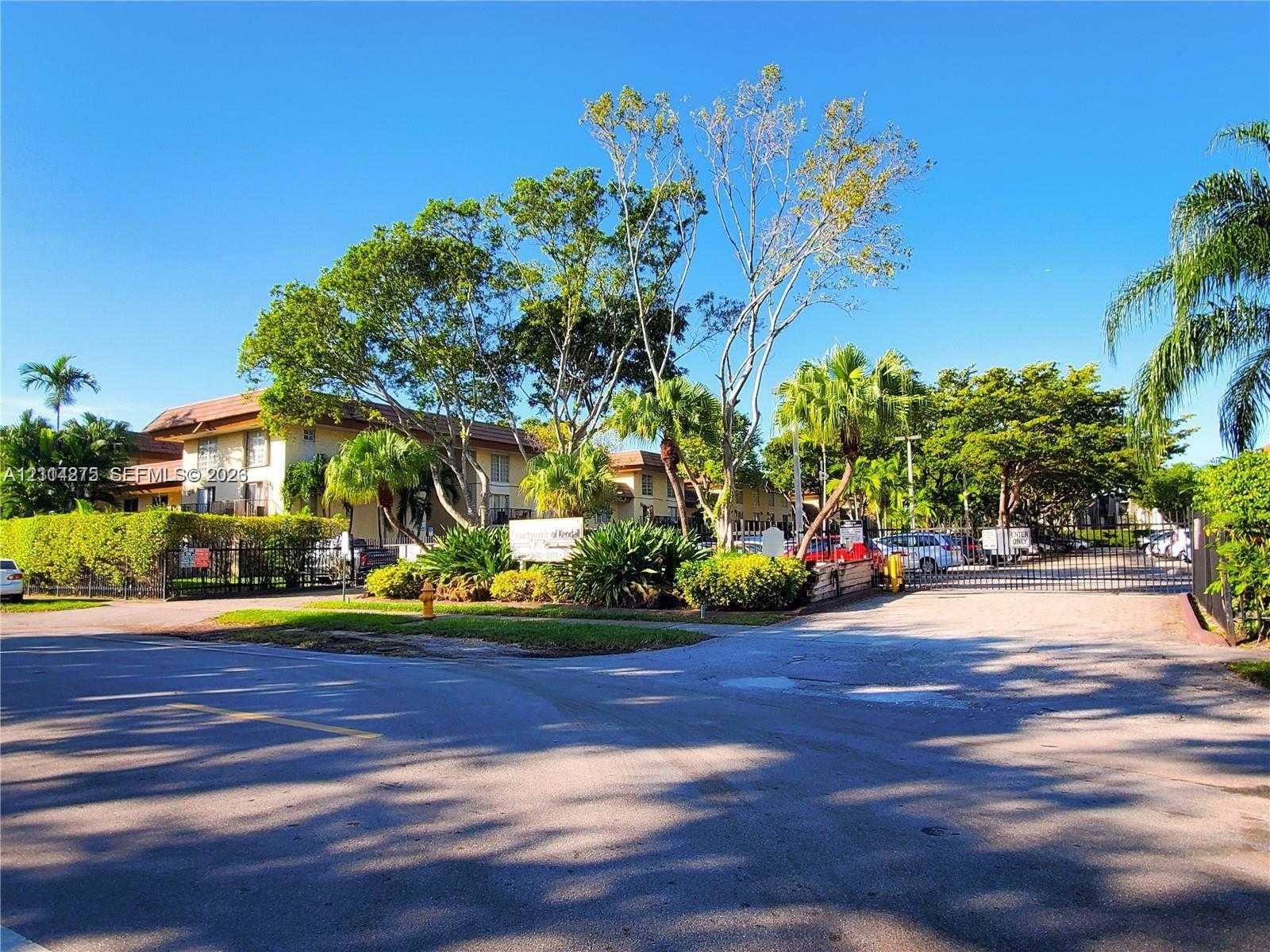8650 SW 109th Ave  APT 3-111 Miami Florida United States, for Sale, residential,  , INCOM OFFICE EXAMPLE