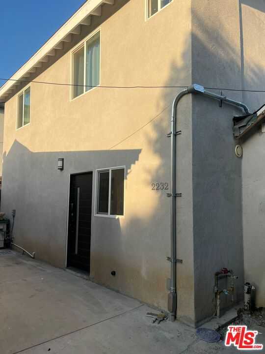 2232 S Spaulding Avenue APT 2 Los Angeles California United States, for Rent, residential,  , Castle Rock Realty