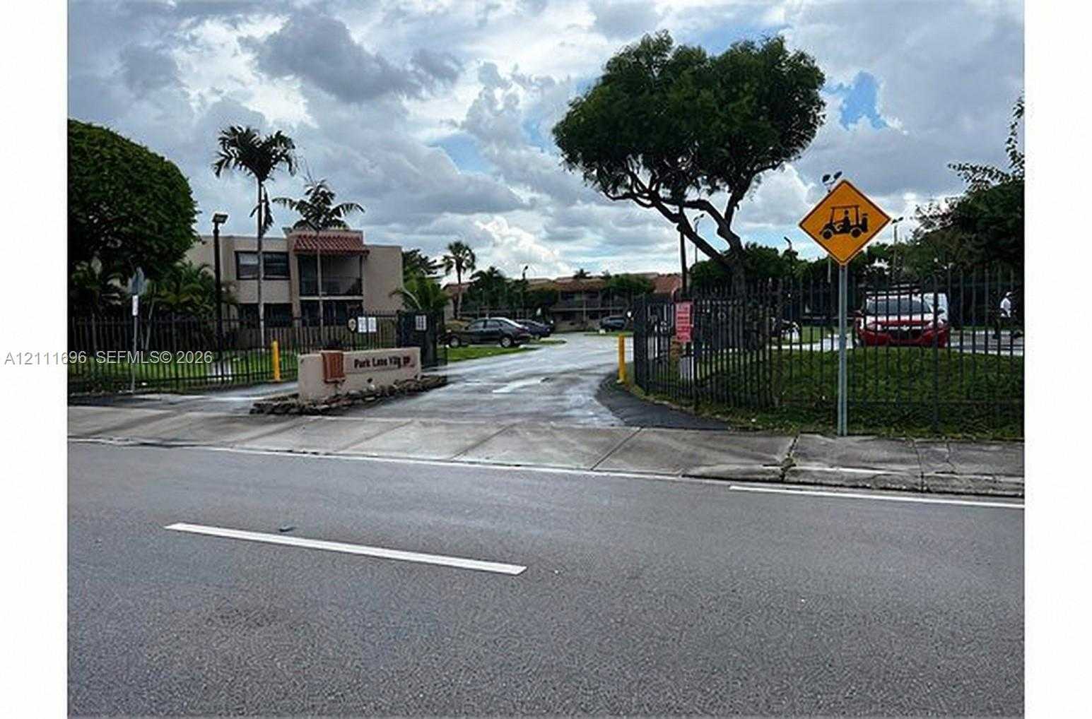 280 W Park Dr  APT 101-6 Miami Florida United States, for Sale, residential,  , INCOM OFFICE EXAMPLE