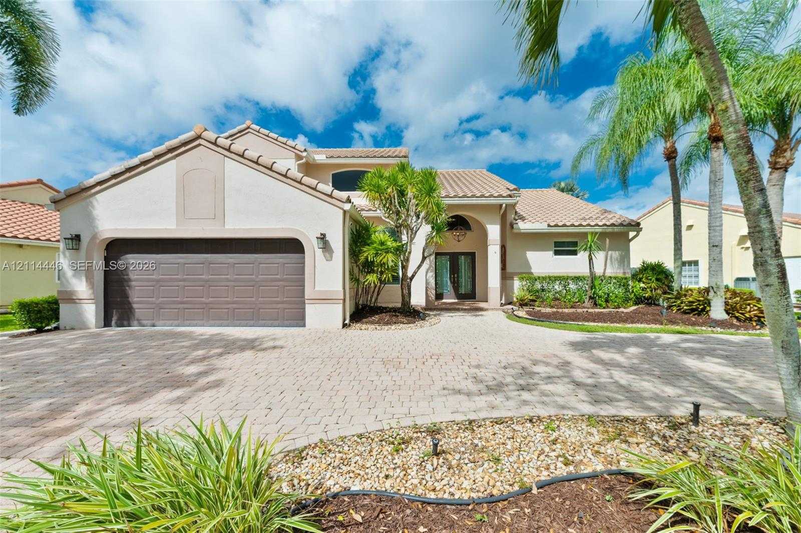 651 Verona Pl Weston Florida United States, for Sale, residential, Radmila Mandel, Florida Sky Realty Group