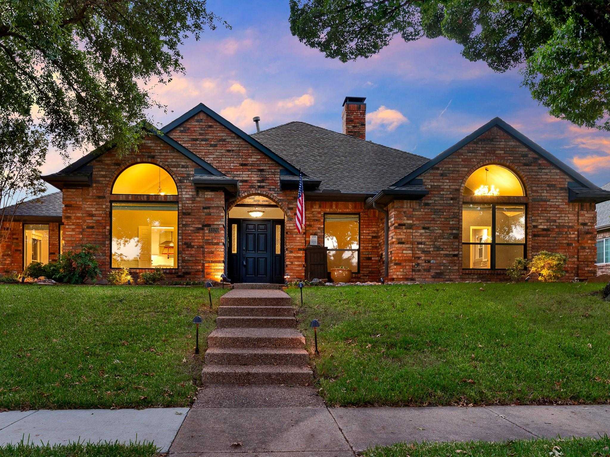 3320 Melanie Lane Plano Texas United States, for Sale, residential, Joyce Kelly, Hummingbird Realty