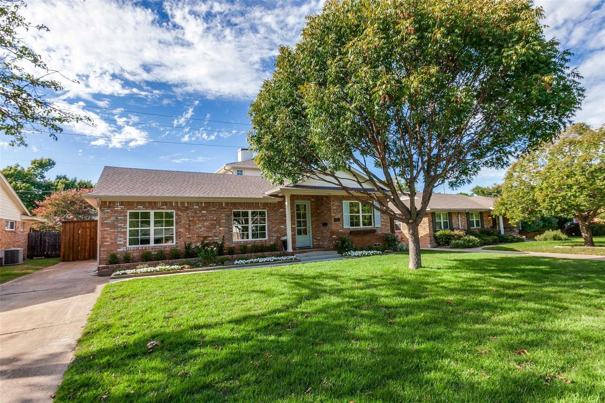 304 S Weatherred Drive Richardson Texas United States, for Sale, residential, Joyce Kelly, Hummingbird Realty