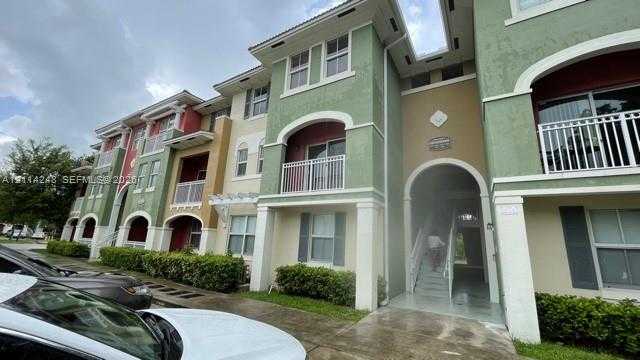 11201 NW 83rd St  APT 205 Doral Florida United States, for Rent, residential, Roberto Villasmil, Interinvestments Realty, Inc.