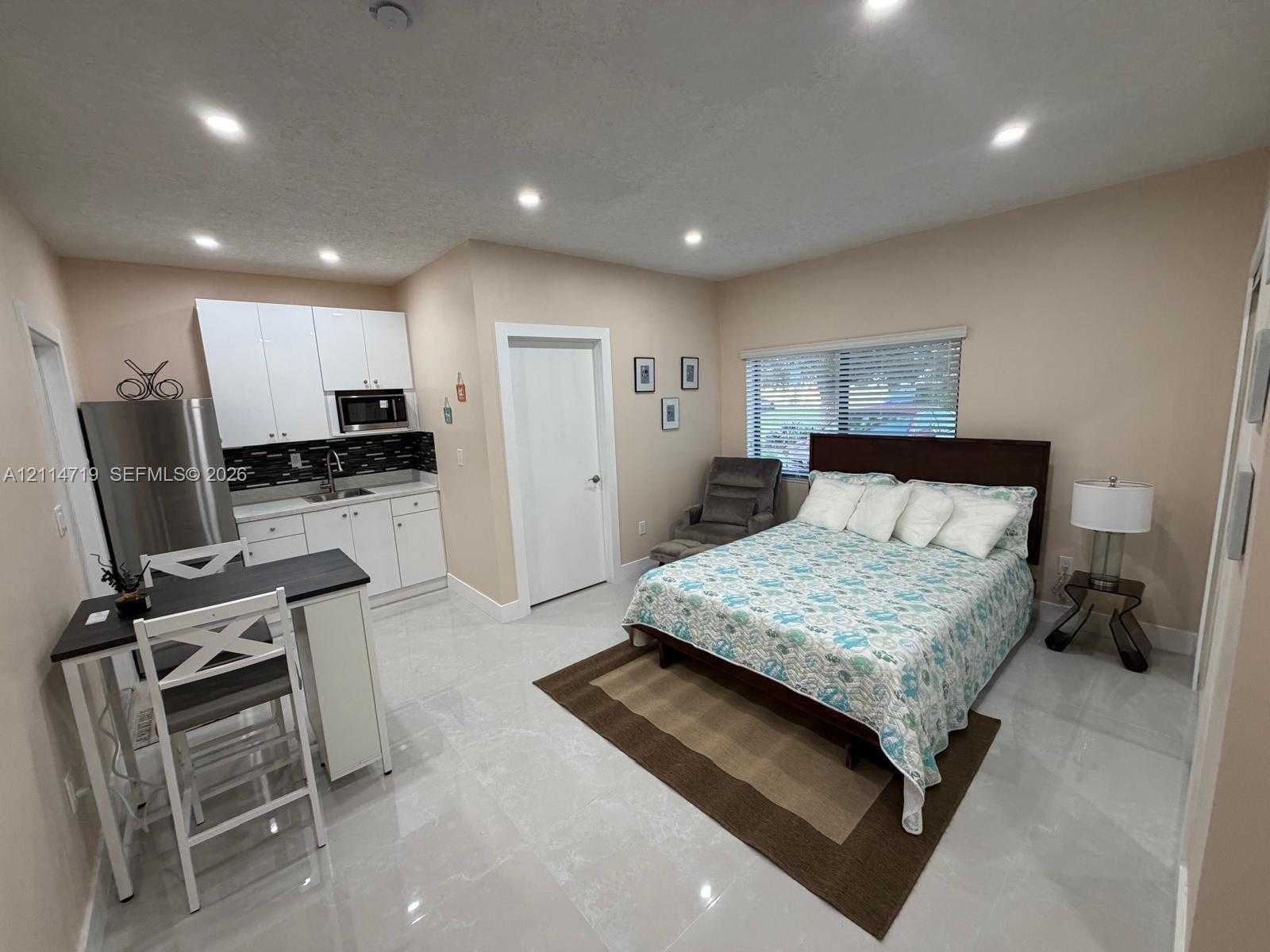10100 SW 159th Ave  APT 1 Miami Florida United States, for Rent, residential, Sandra Benkahla, The 305 Agency