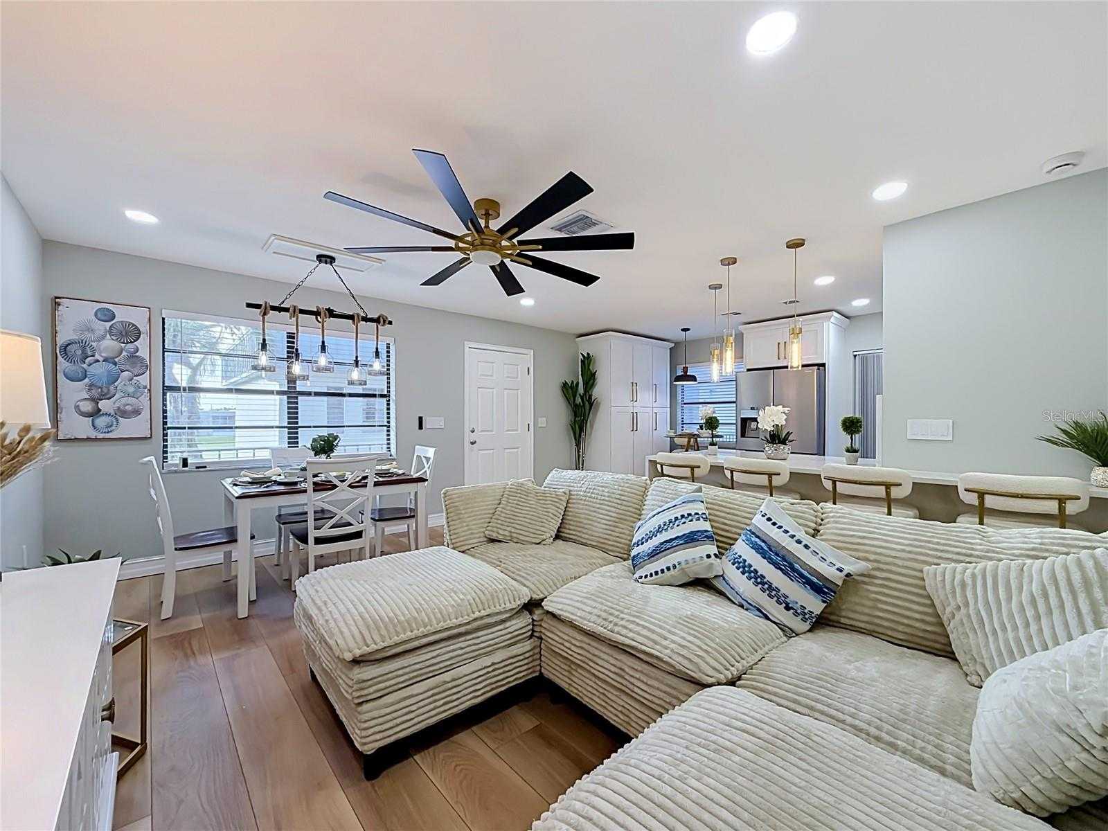 570 PIEDMONT L Delray Beach Florida United States, for Sale, residential, Arlene   Toolsie  , Re/Max Direct