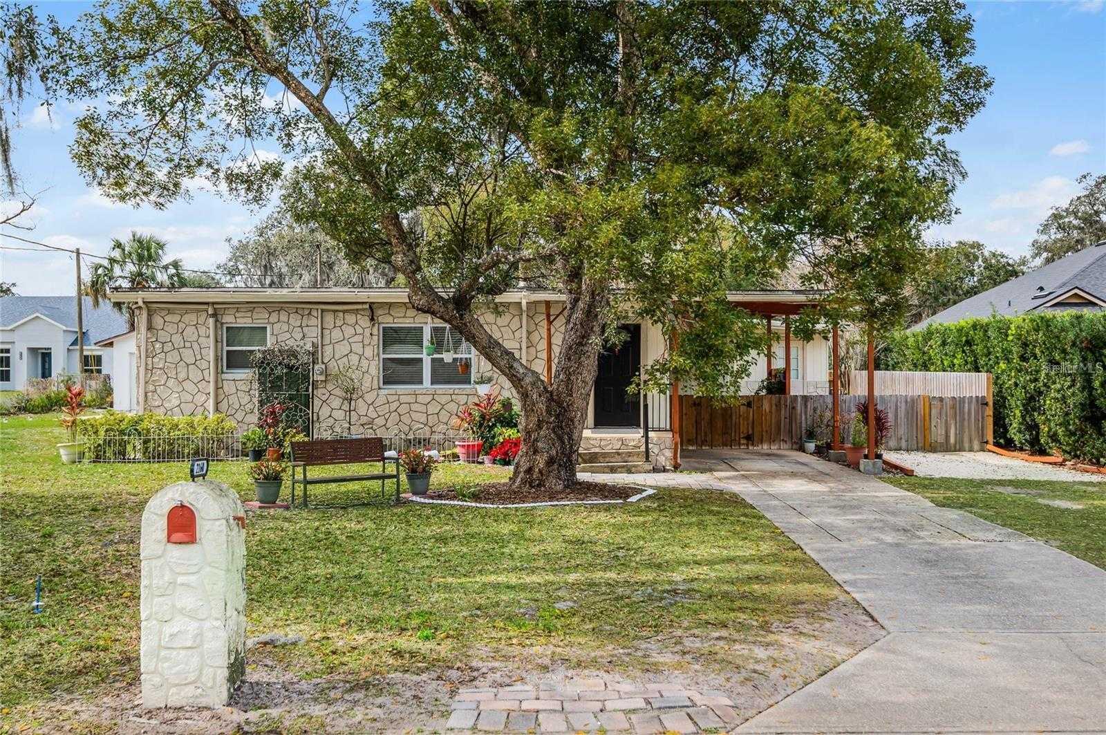 2160 CORBETT ROAD APT A Orlando Florida United States, for Rent, residential, Joao Pereira, La Rosa Realty