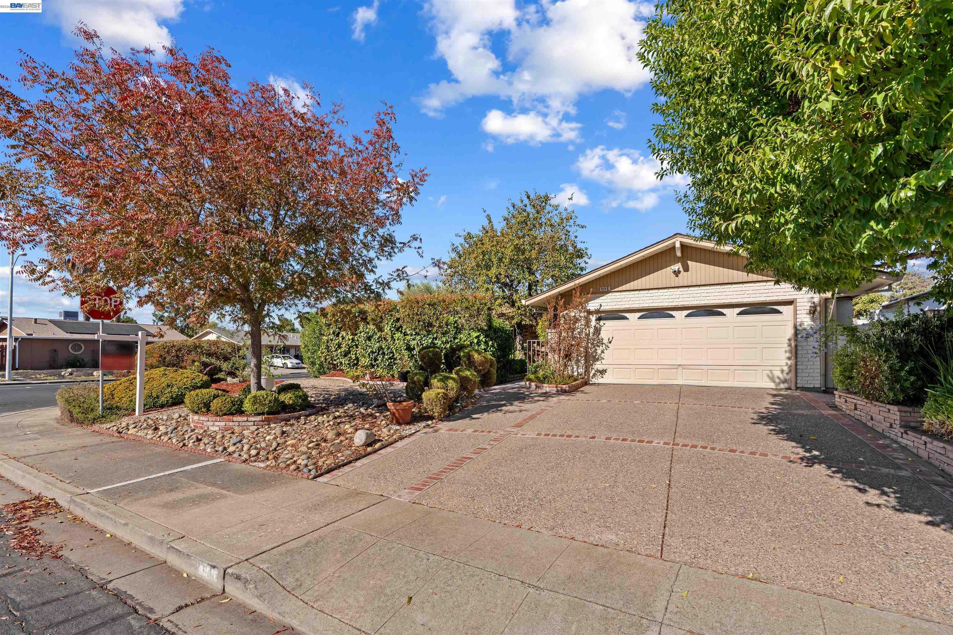 1314 Daisy Ln Livermore California United States, for Sale, residential, Miranda Mattos, Compass Realty 